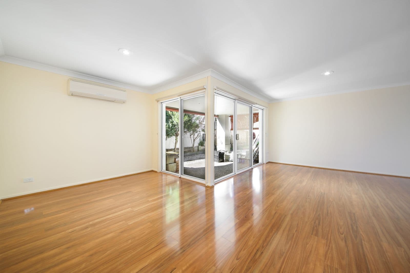 31 Langport Parade, Mudgeeraba QLD 4213, Mudgeeraba - Thumbnail 5