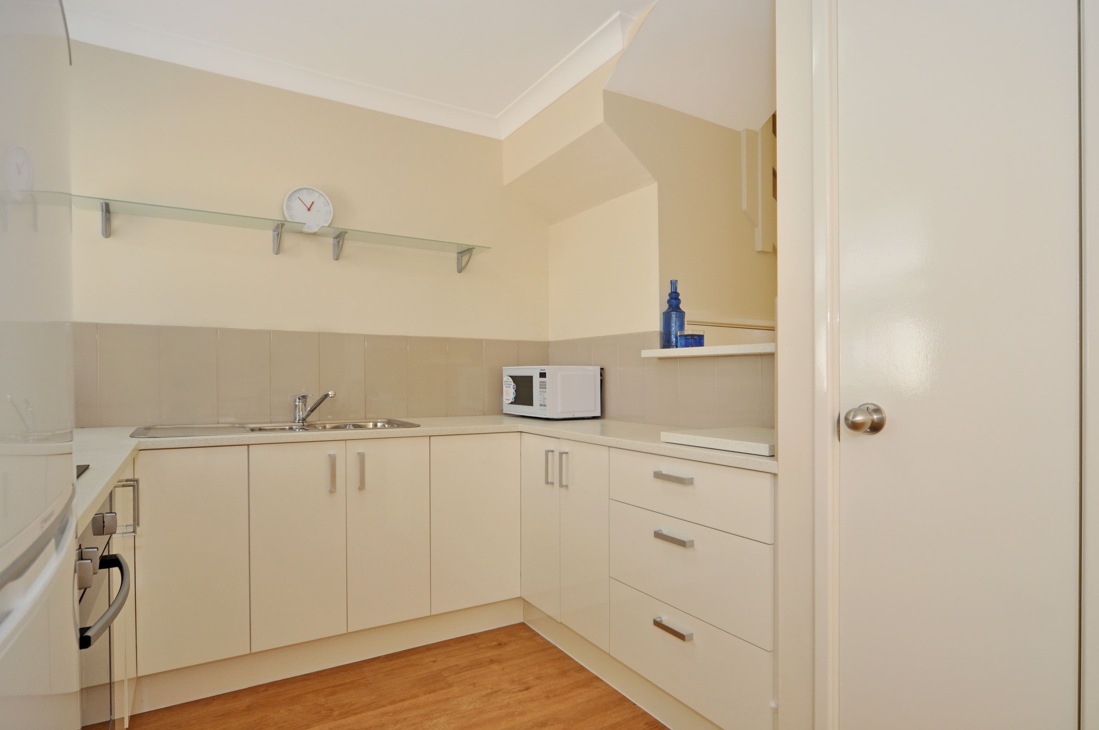 15/6 Waterway Court, Churchlands WA 6018, Churchlands - Thumbnail 4