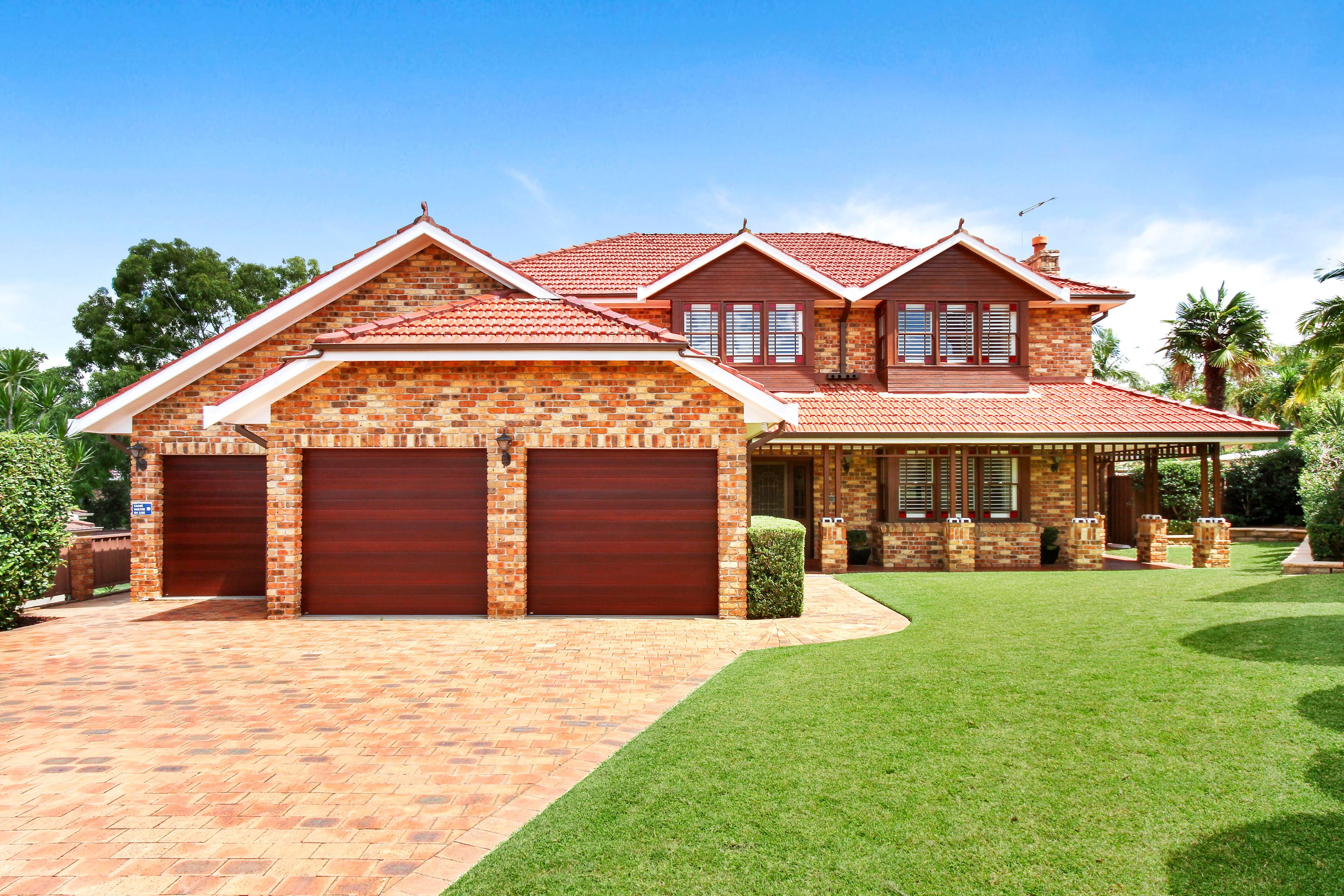 5 Kirkton Place, Edensor Park - Image 1