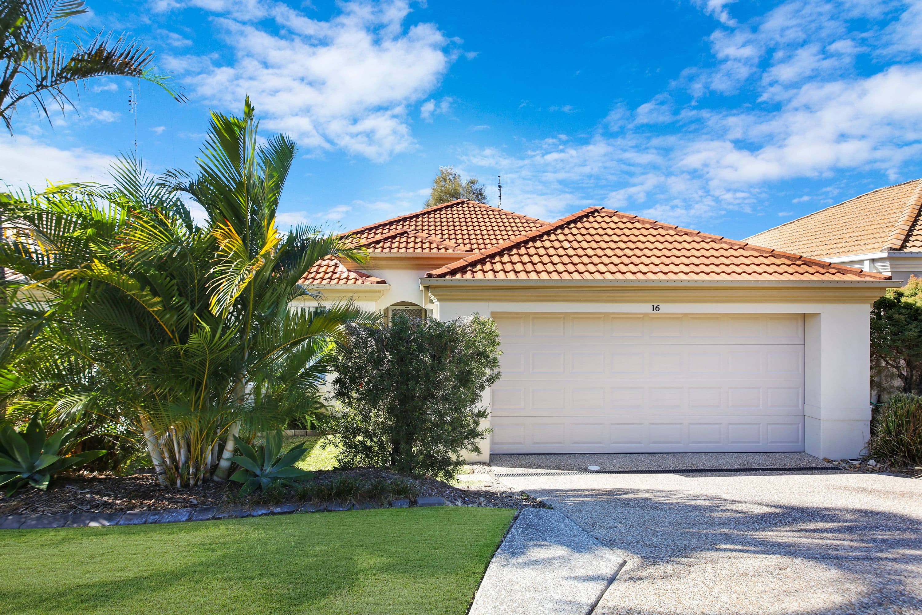 31 Langport Parade, Mudgeeraba QLD 4213, Mudgeeraba - Thumbnail 3
