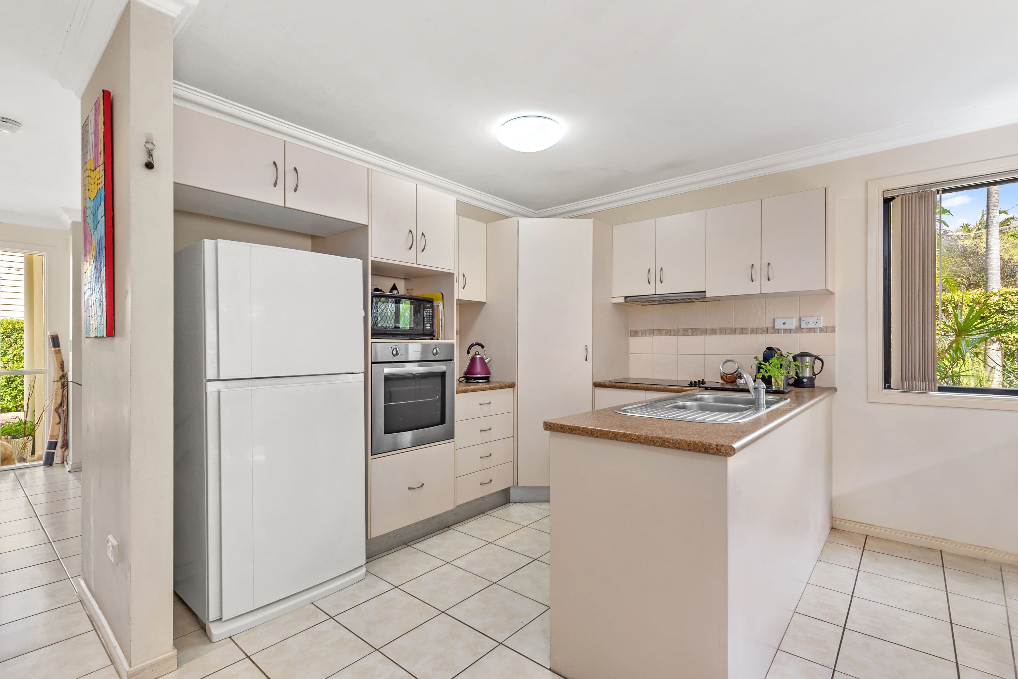 8 Herbert Street, Scarborough QLD 4020, Scarborough - Thumbnail 4