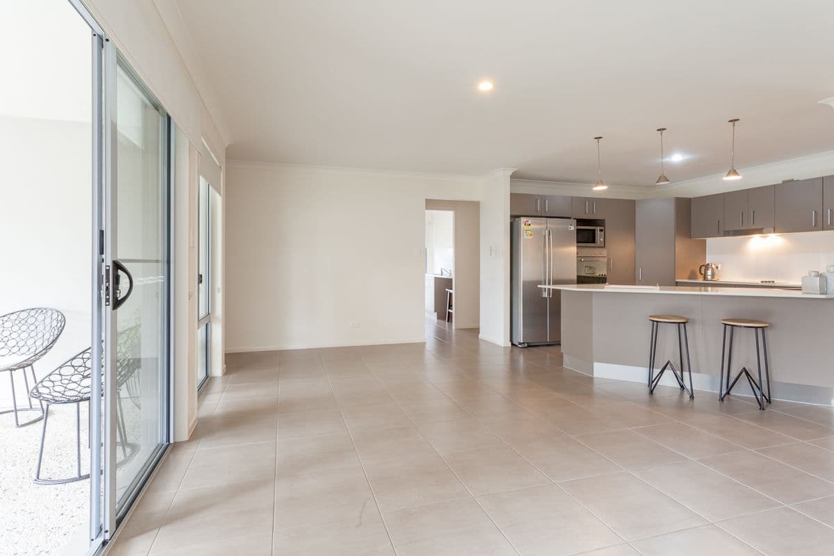 16 Bainbridge Circuit, Sippy Downs QLD 4556, Sippy Downs - Thumbnail 6