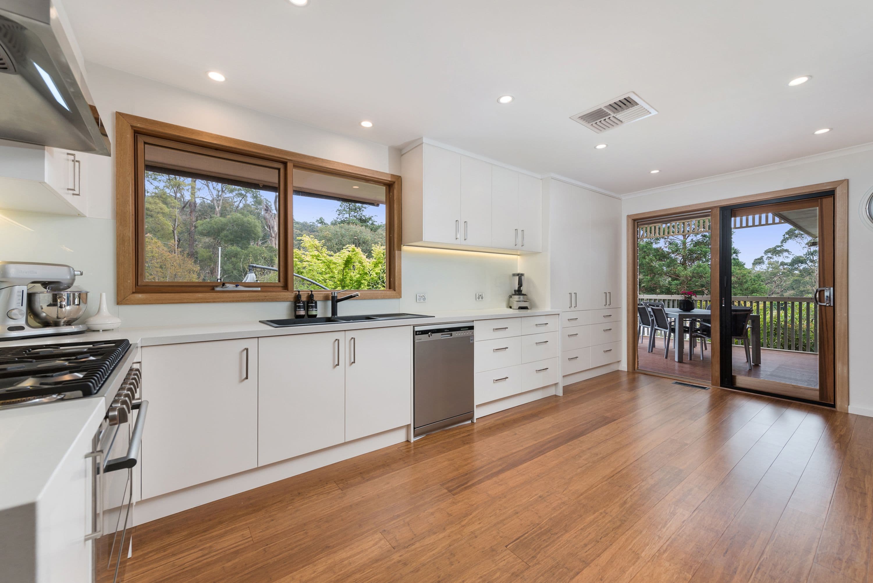 2 Fern Street, The Basin VIC 3154, The Basin - Thumbnail 2
