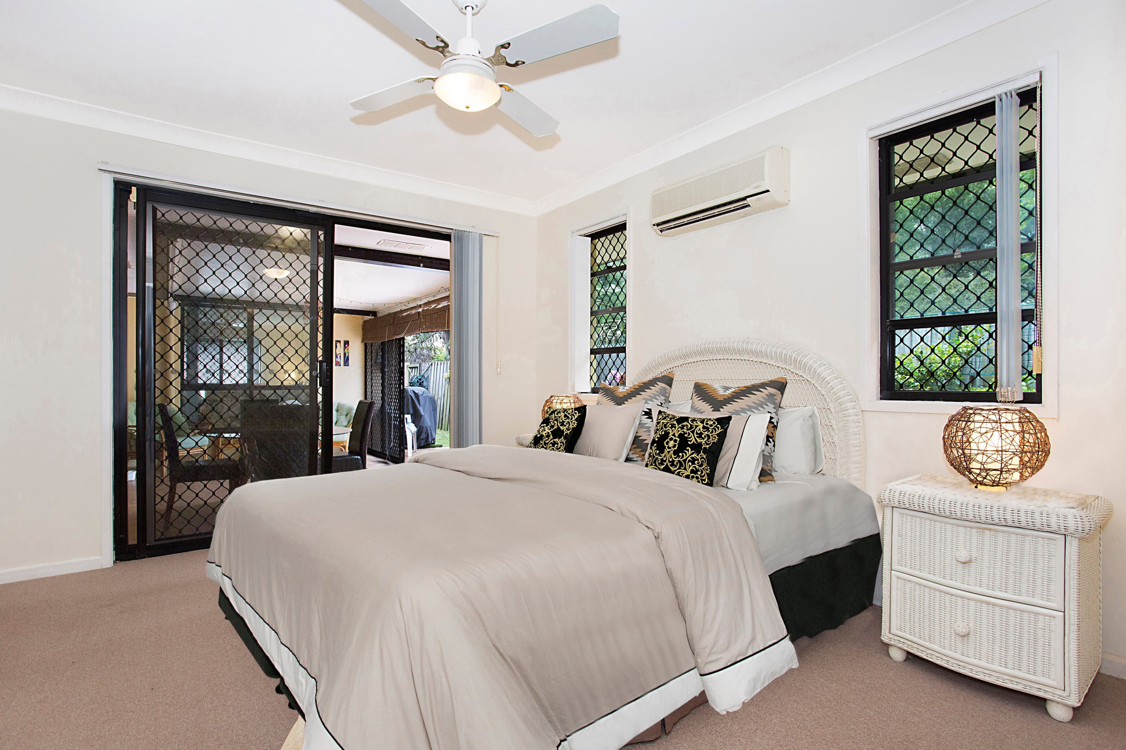 1 Seville Circuit, Burleigh Waters QLD 4220, Burleigh Waters - Thumbnail 6