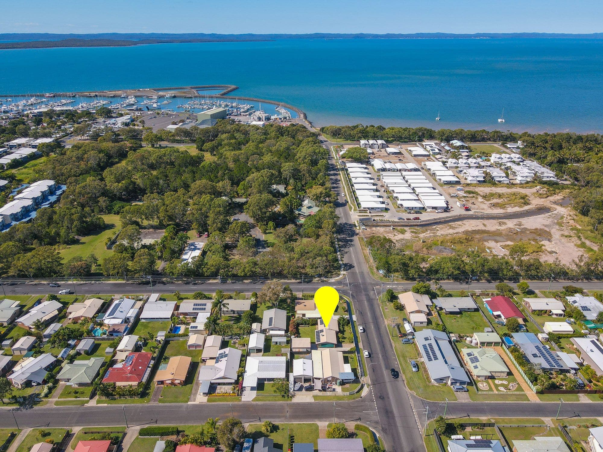 814 Boat Harbour Drive, Urangan QLD 4655, Urangan - Image 1