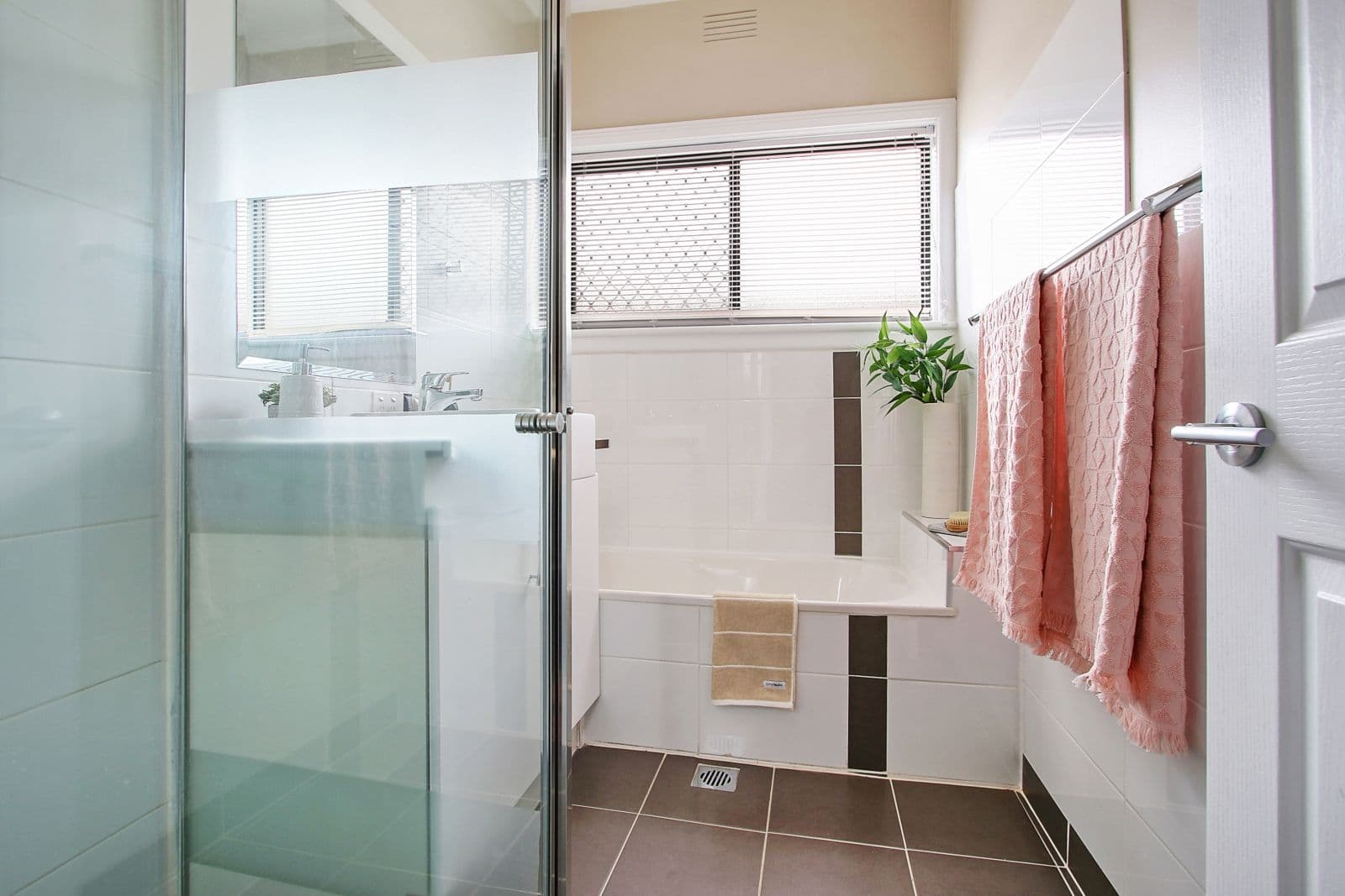 265 Kooba Street, North Albury NSW 2640, North Albury - Thumbnail 8
