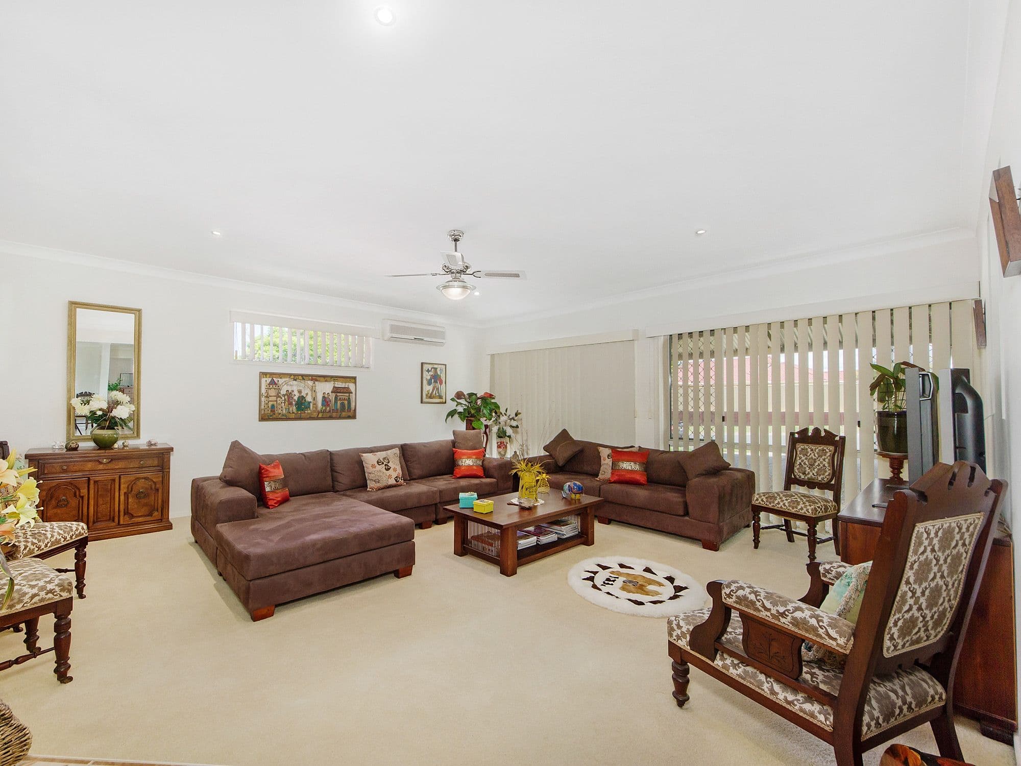 27 Zoeller Drive, Parkwood QLD 4214, Parkwood - Thumbnail 2