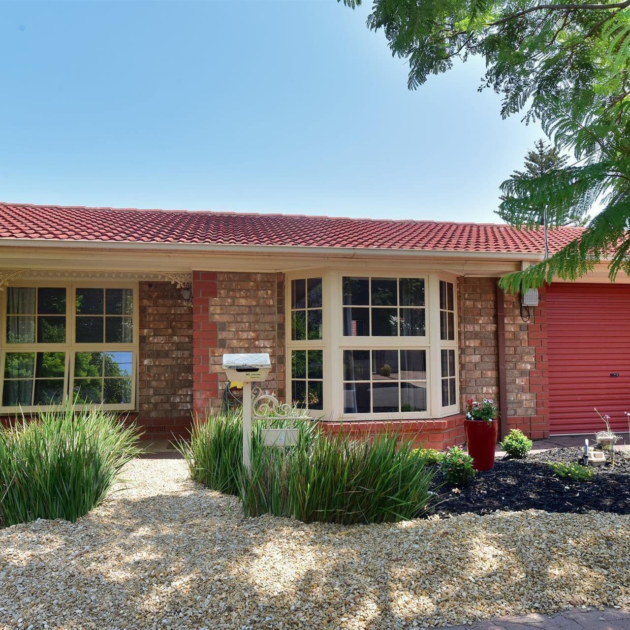 2/11 Addison Road, Hove SA 5048, Hove - Image 1