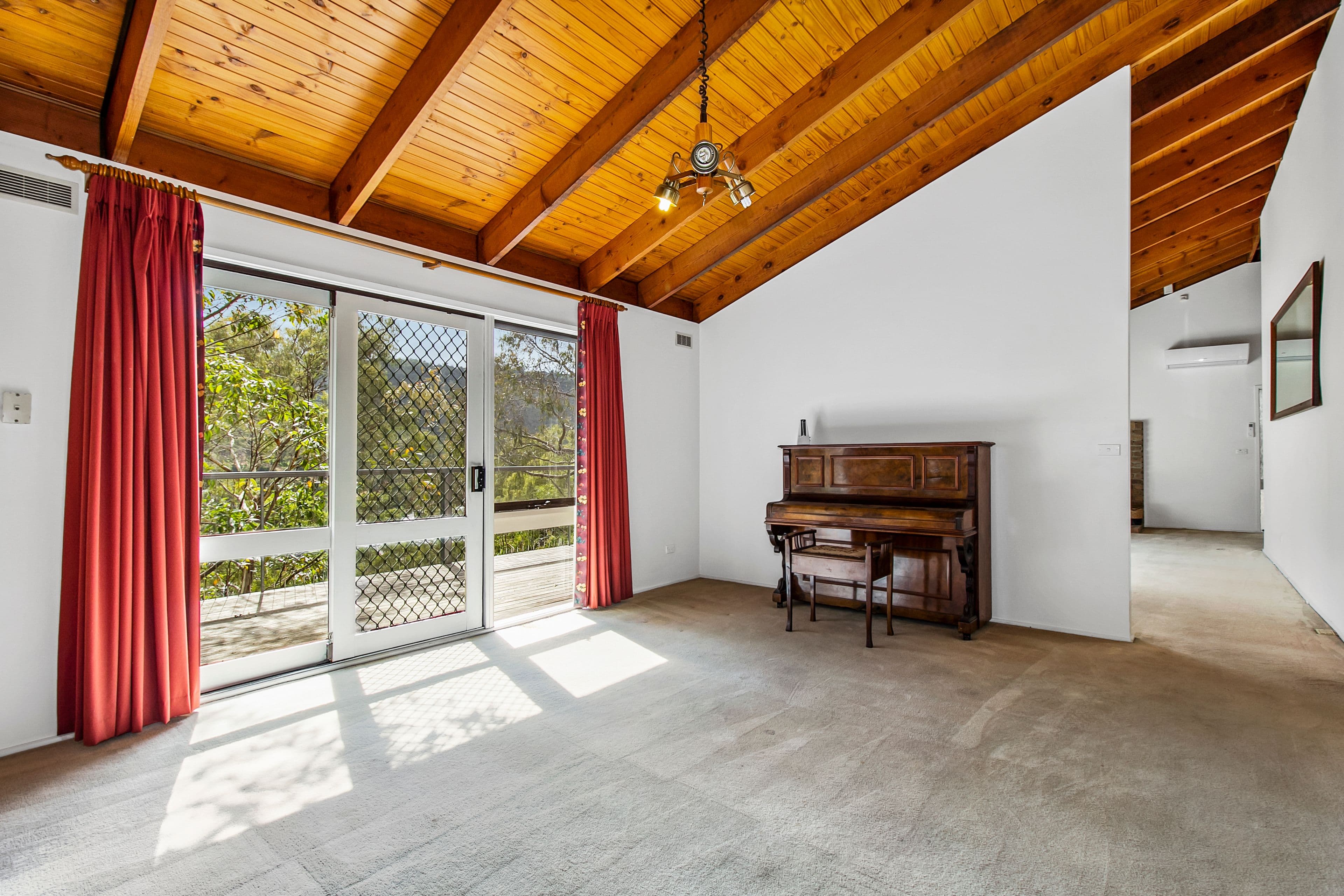 30 Grandview Crescent, Upper Ferntree Gully VIC 3156, Upper Ferntree Gully - Thumbnail 3