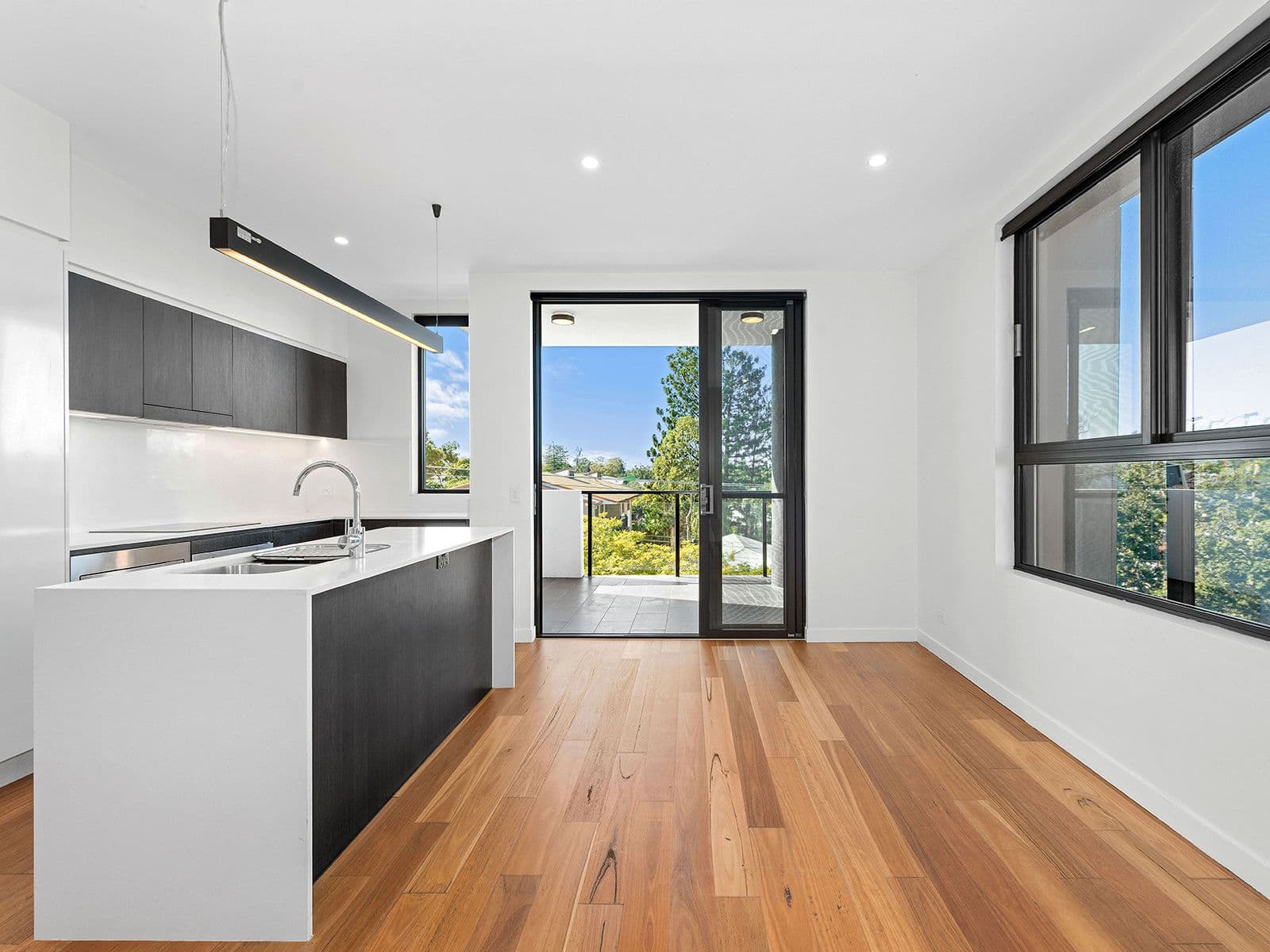 121 Clarence Road, Indooroopilly QLD 4068, Indooroopilly - Thumbnail 7