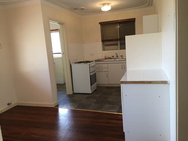 14b Ottaway Street, Kelmscott WA 6111, Kelmscott - Thumbnail 5