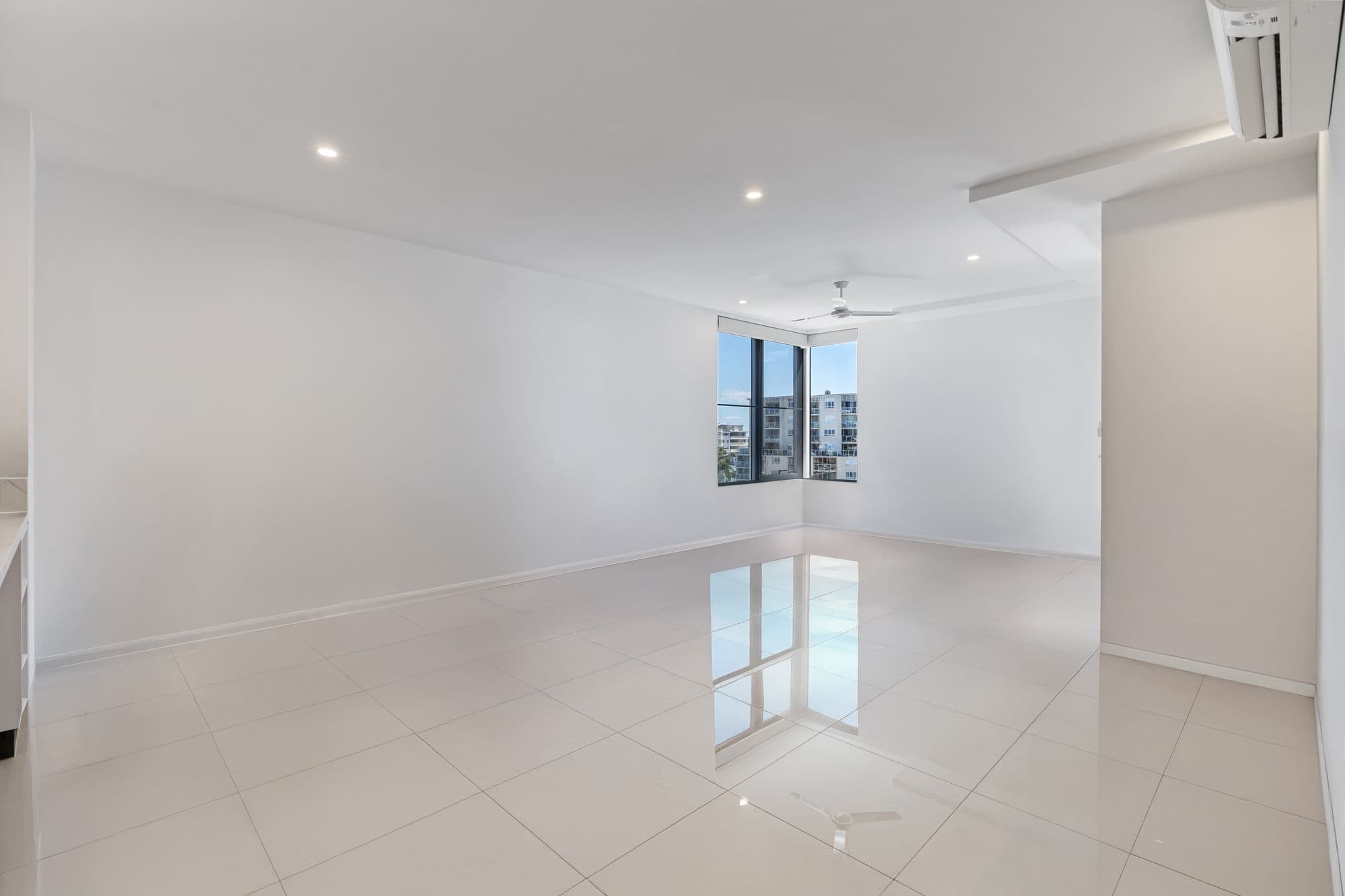 59 Marine Parade, Redcliffe QLD 4020, Redcliffe - Thumbnail 8