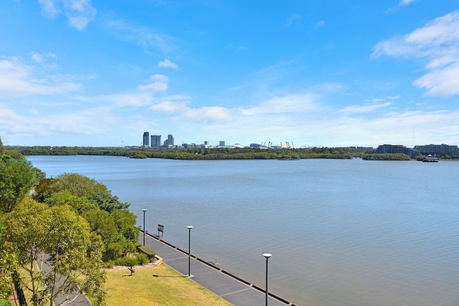 20 Shoreline Drive, Rhodes NSW 2138, Rhodes - Thumbnail 2