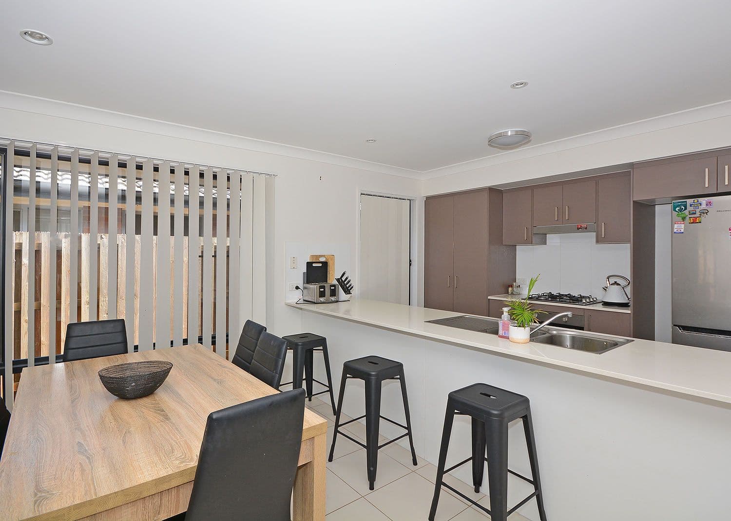 14 Roebuck Street, Urraween QLD 4655, Urraween - Thumbnail 2