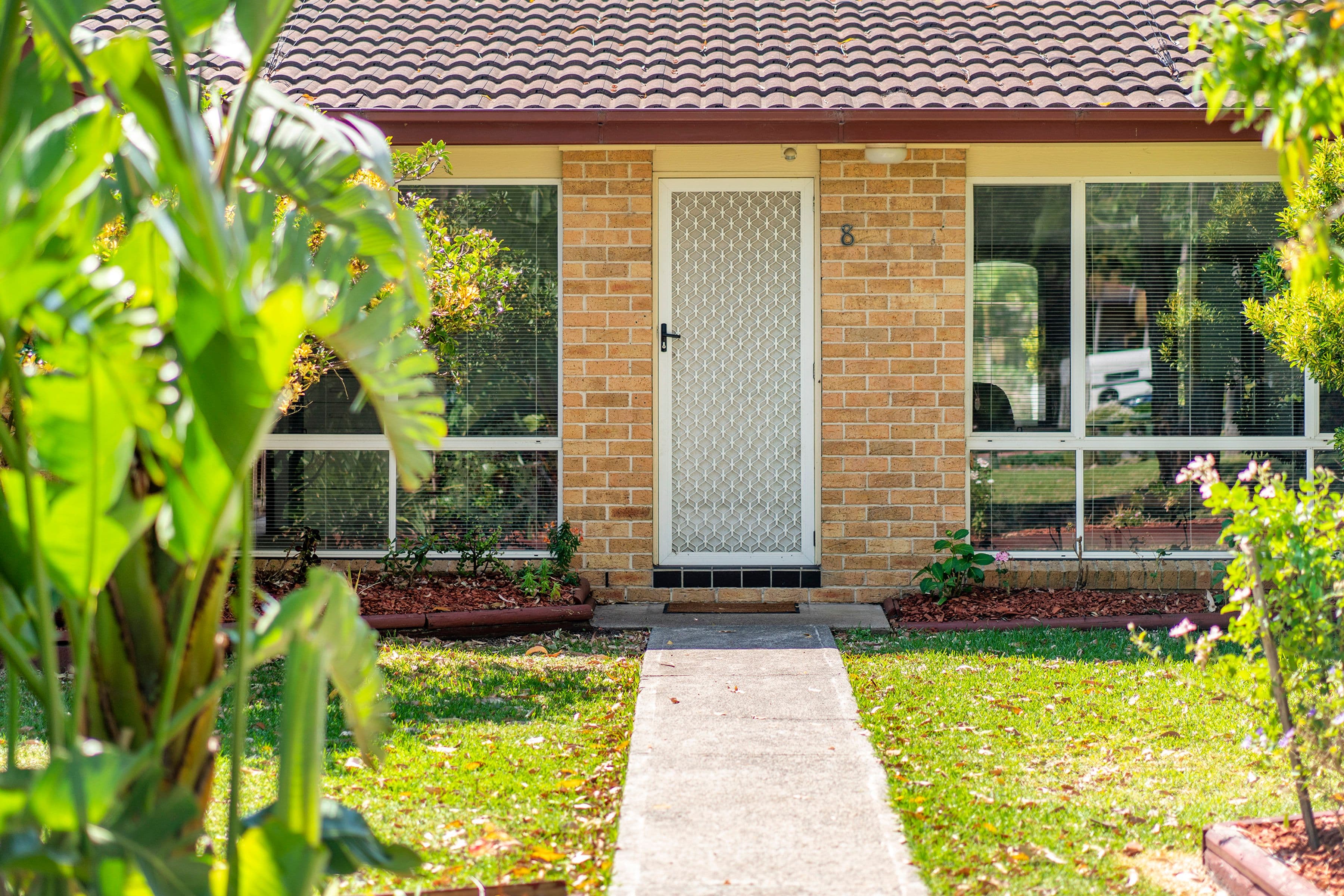 8 Wingfield Street, Windermere Park - Thumbnail 2