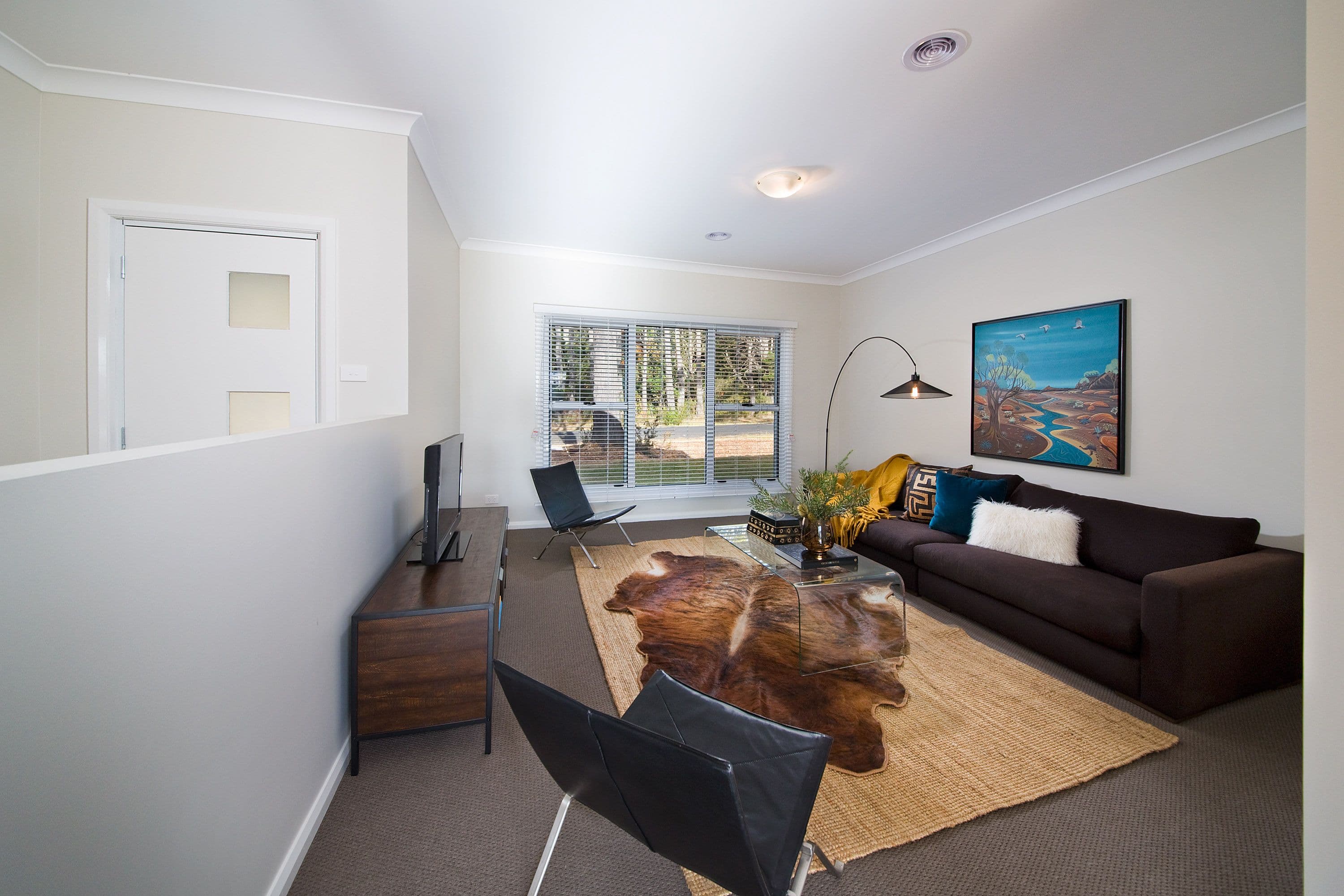 258 Hat Hill Road, Blackheath - Thumbnail 2