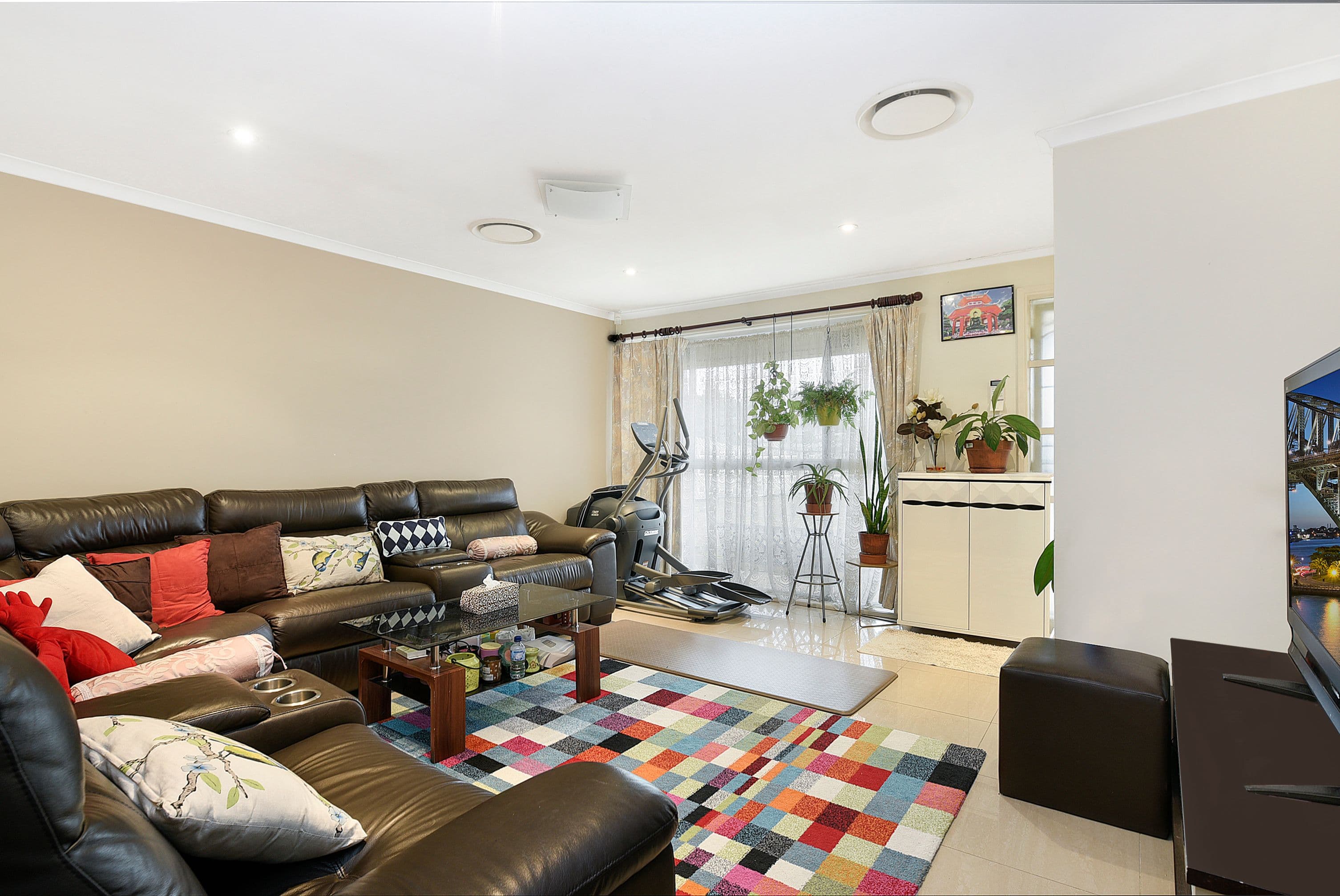8 Pavasovic Place, Bonnyrigg Heights - Thumbnail 2
