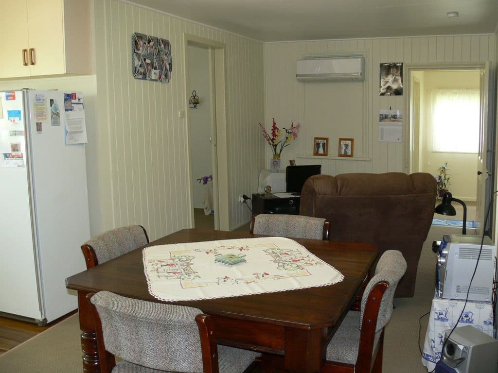 17 Barbour Street, Esk QLD 4312, Esk - Thumbnail 4