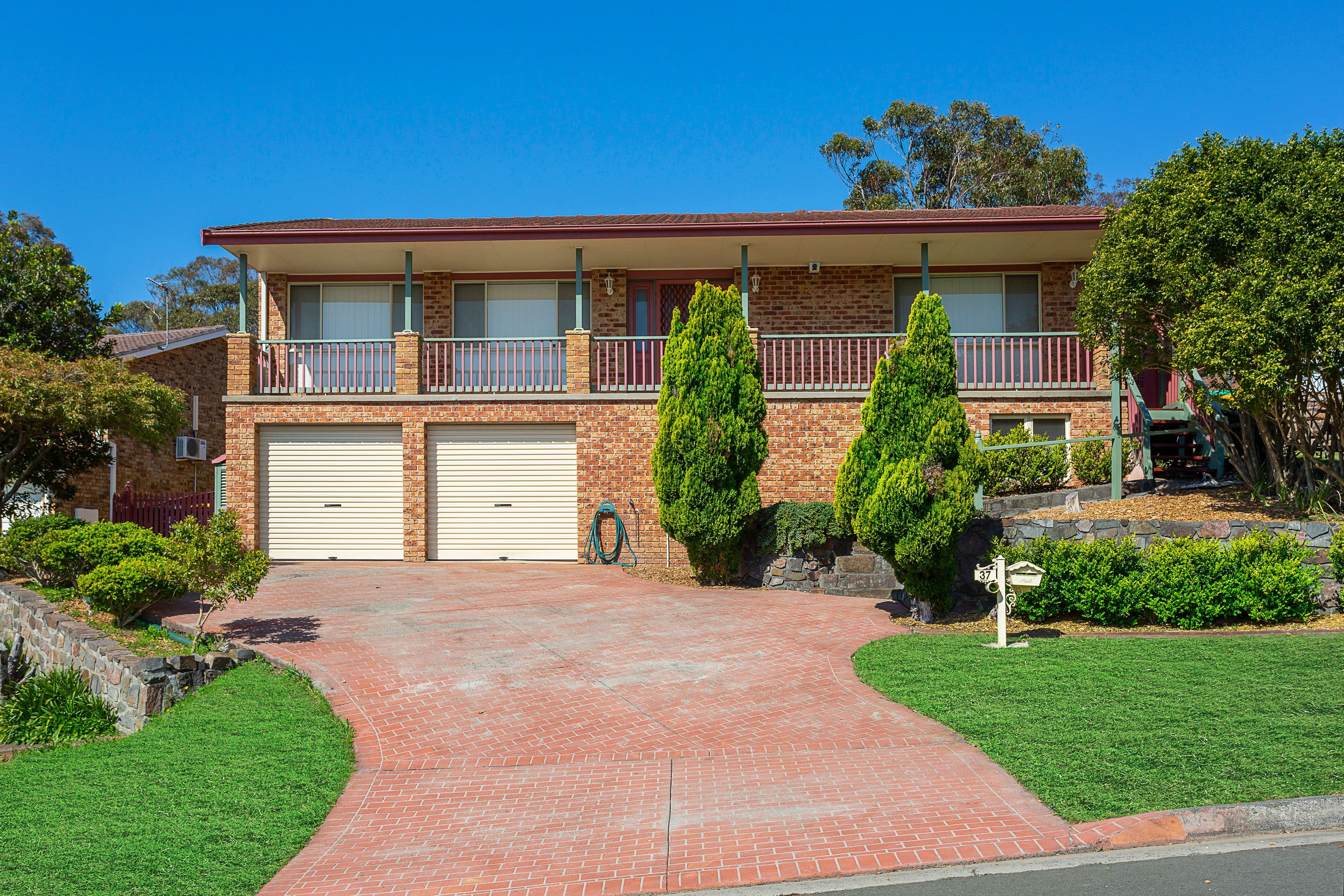 37 Barton Drive, Kiama Downs - Image 1