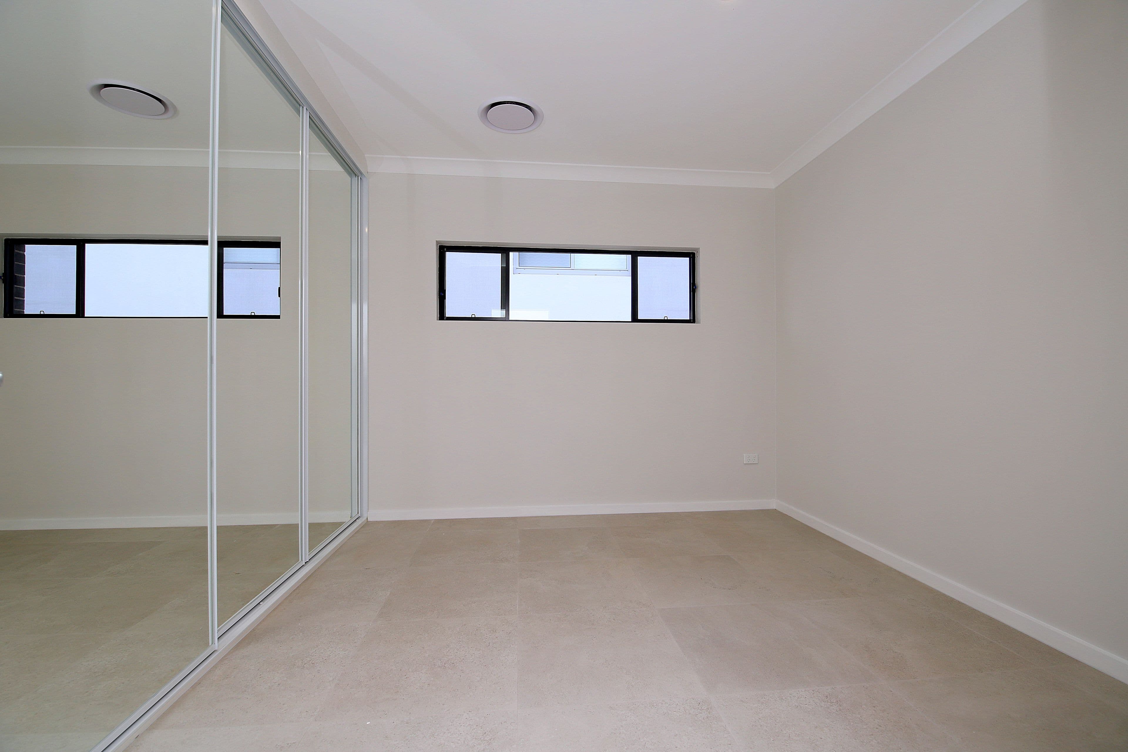11 Cardigan Road, Greenacre NSW 2190, Greenacre - Thumbnail 4