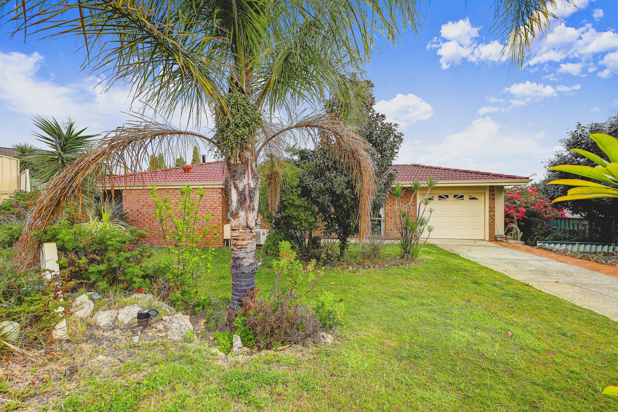 4 Coral Place, Ballajura WA 6066, Ballajura - Thumbnail 2