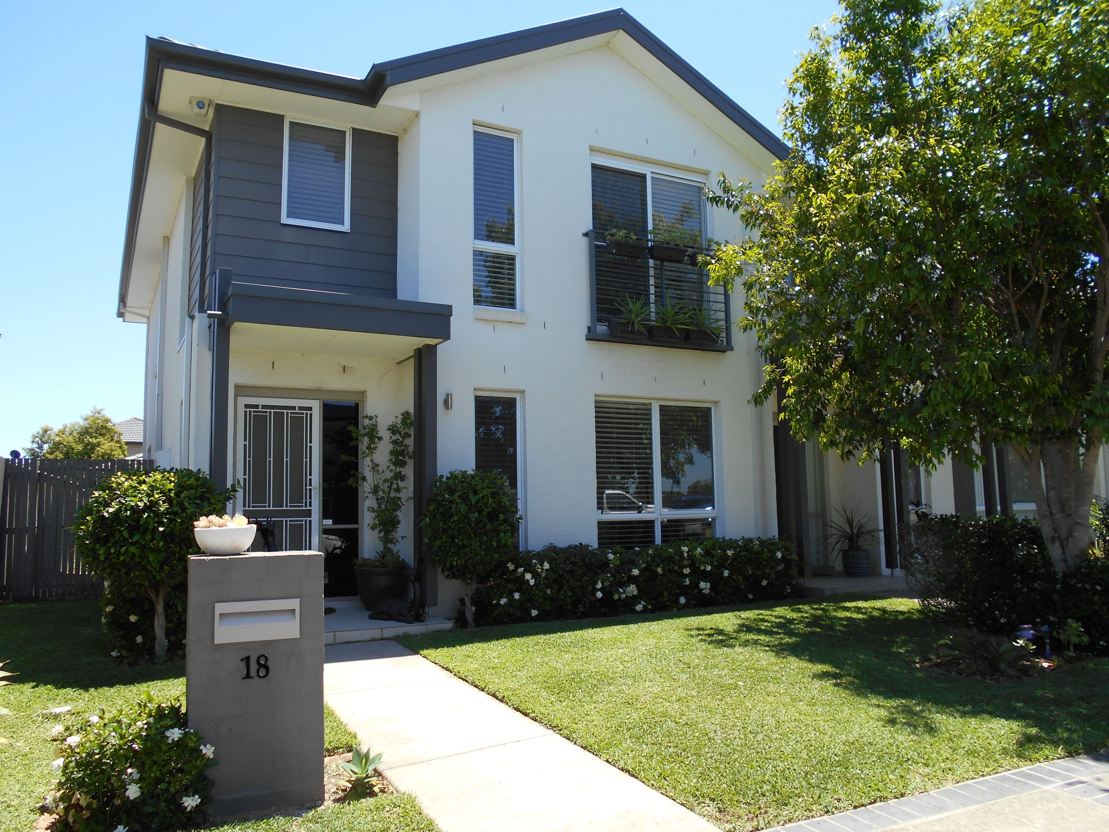 18 Truscott Avenue, Middleton Grange NSW 2171, Middleton Grange - Image 1