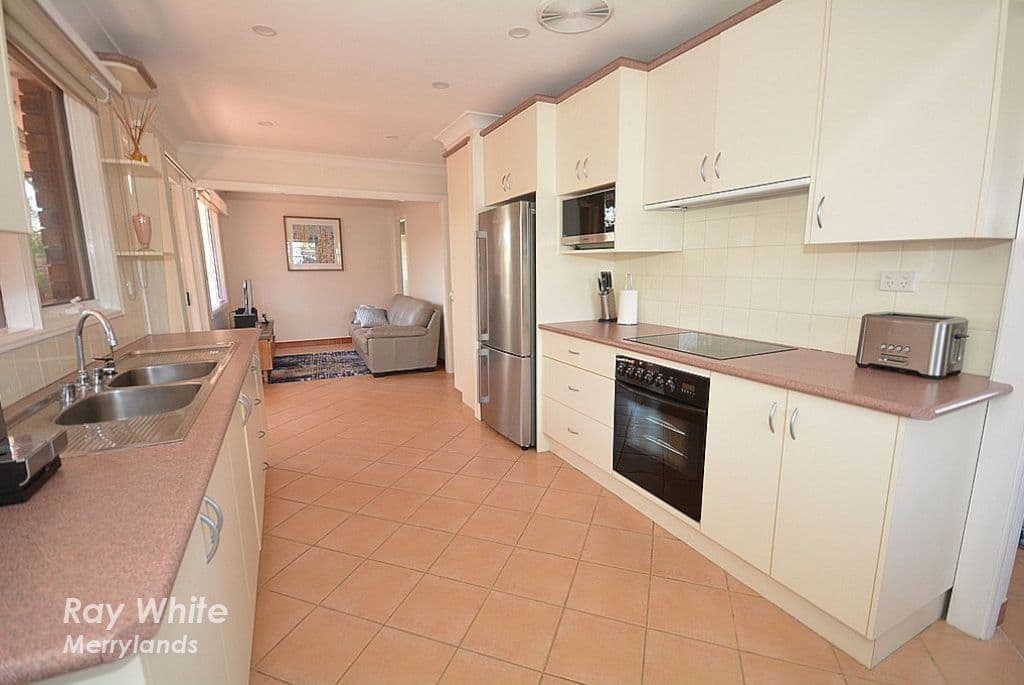 13 Bowral Street, Greystanes - Thumbnail 4