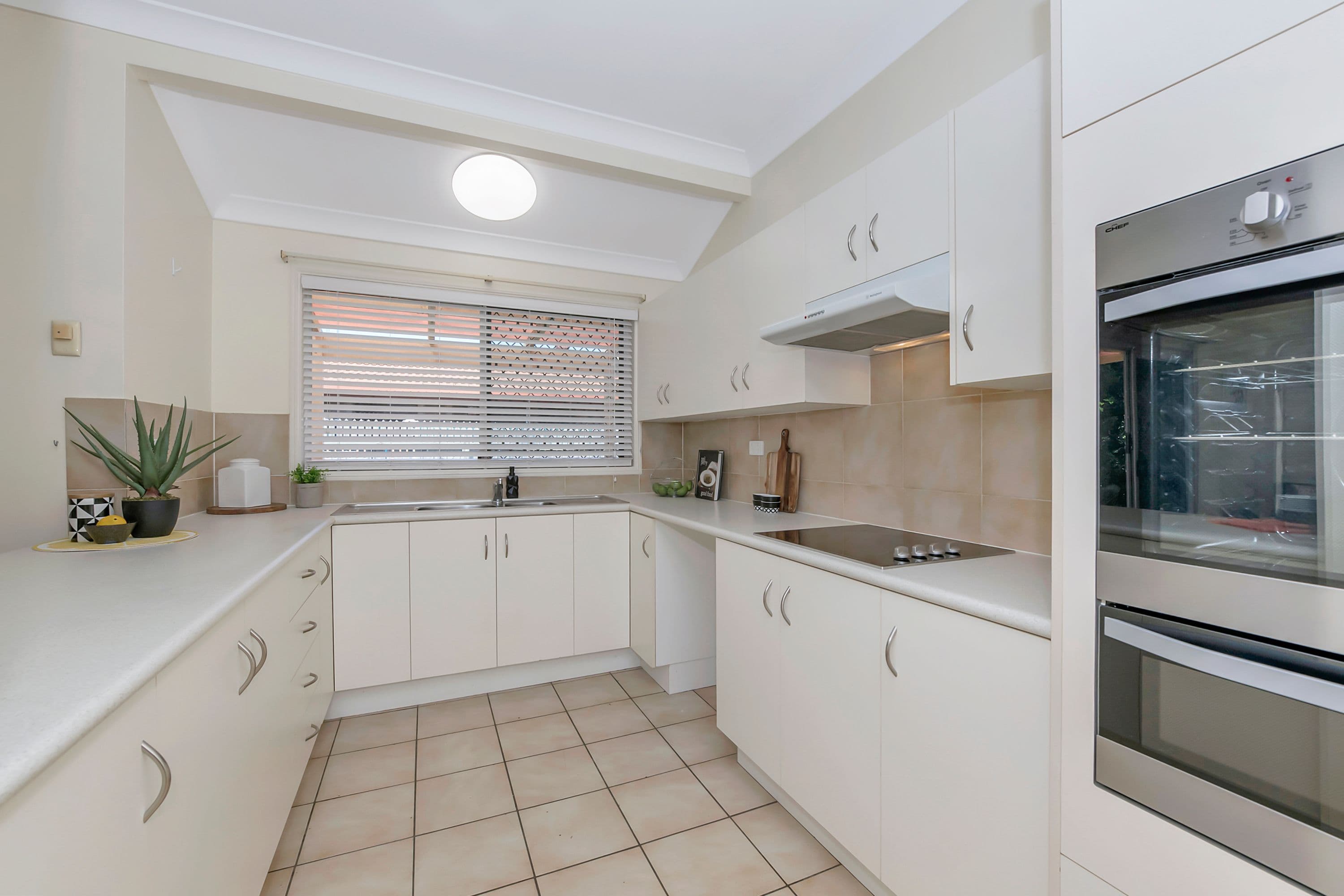 2 Madrid Court, Kirwan QLD 4817, Kirwan - Thumbnail 4