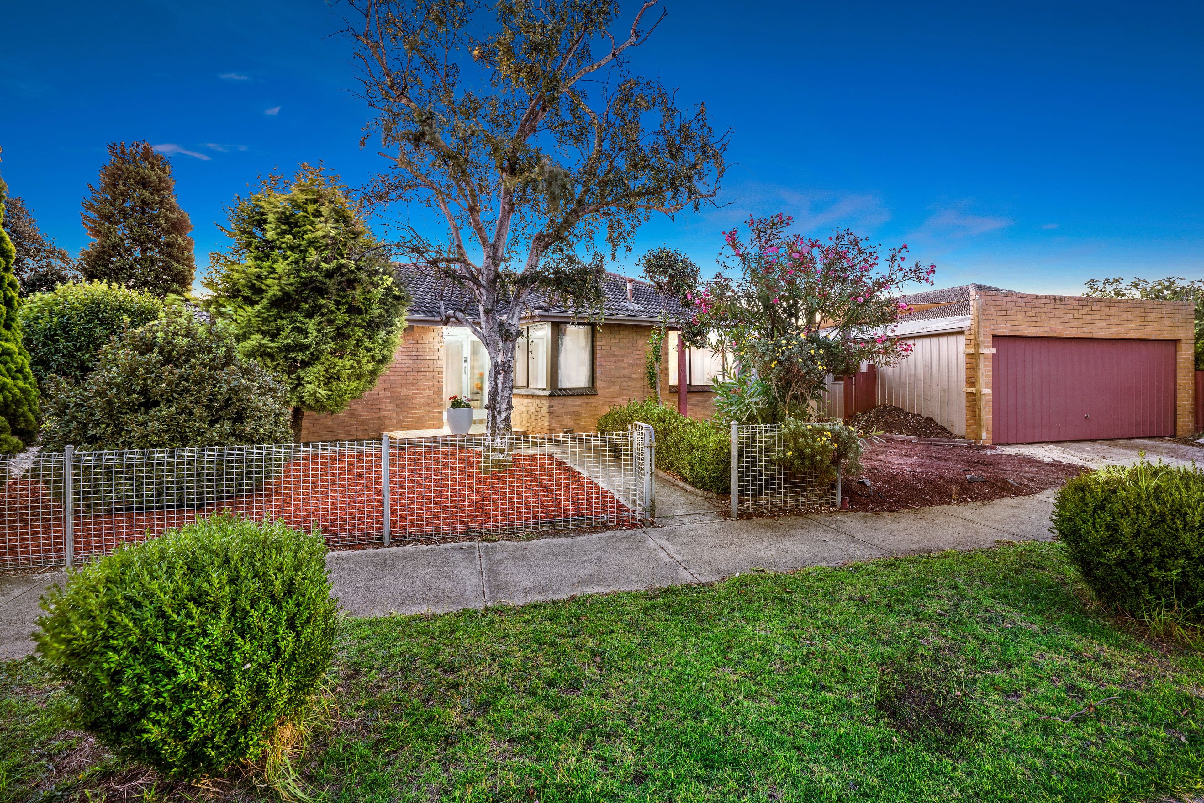 2 Kemp Avenue, Thomastown VIC 3074, Thomastown - Thumbnail 2