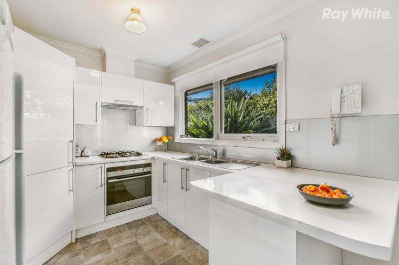 18 Royston Court, Boronia VIC 3155, Boronia - Thumbnail 2
