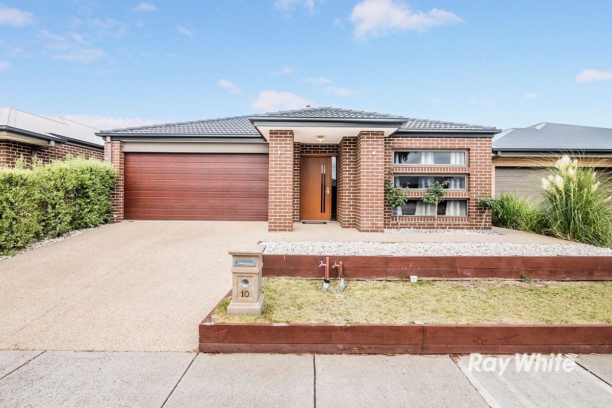 10 Brocker Street, Clyde North VIC 3978, Clyde North - Image 1