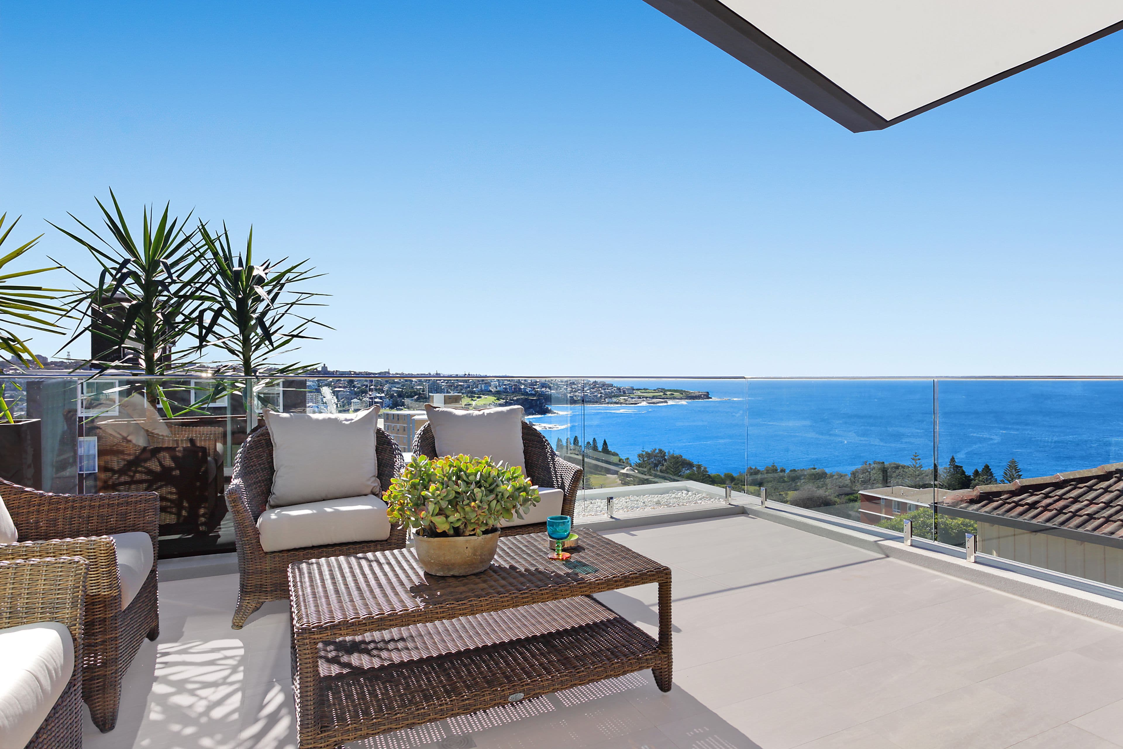 The Penthouse, 239 Oberon Street, Coogee NSW 2034, Coogee - Thumbnail 2