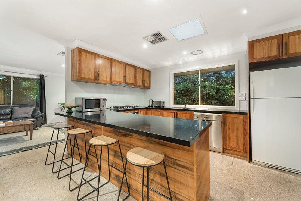 2 De Felice Place, Wantirna VIC 3152, Wantirna - Thumbnail 2