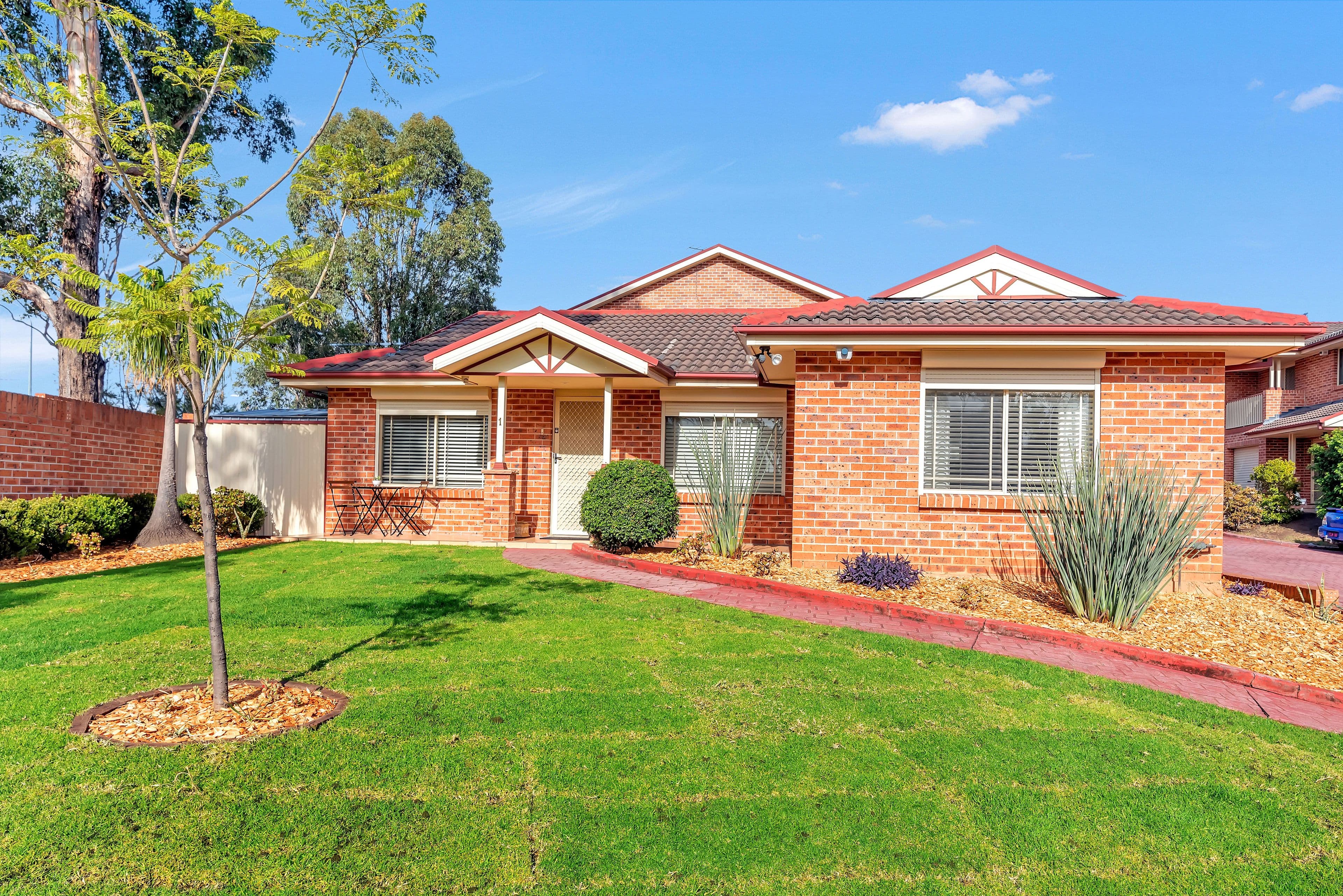5 Corella Road, Green Valley - Image 1