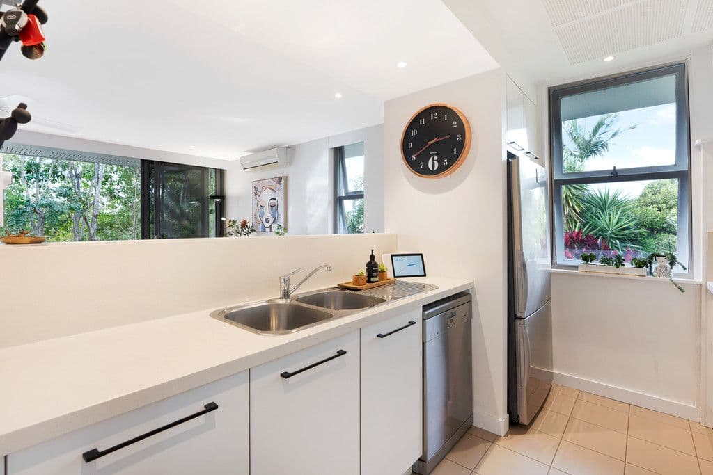 11 Montclair Street, Aspley QLD 4034, Aspley - Thumbnail 6