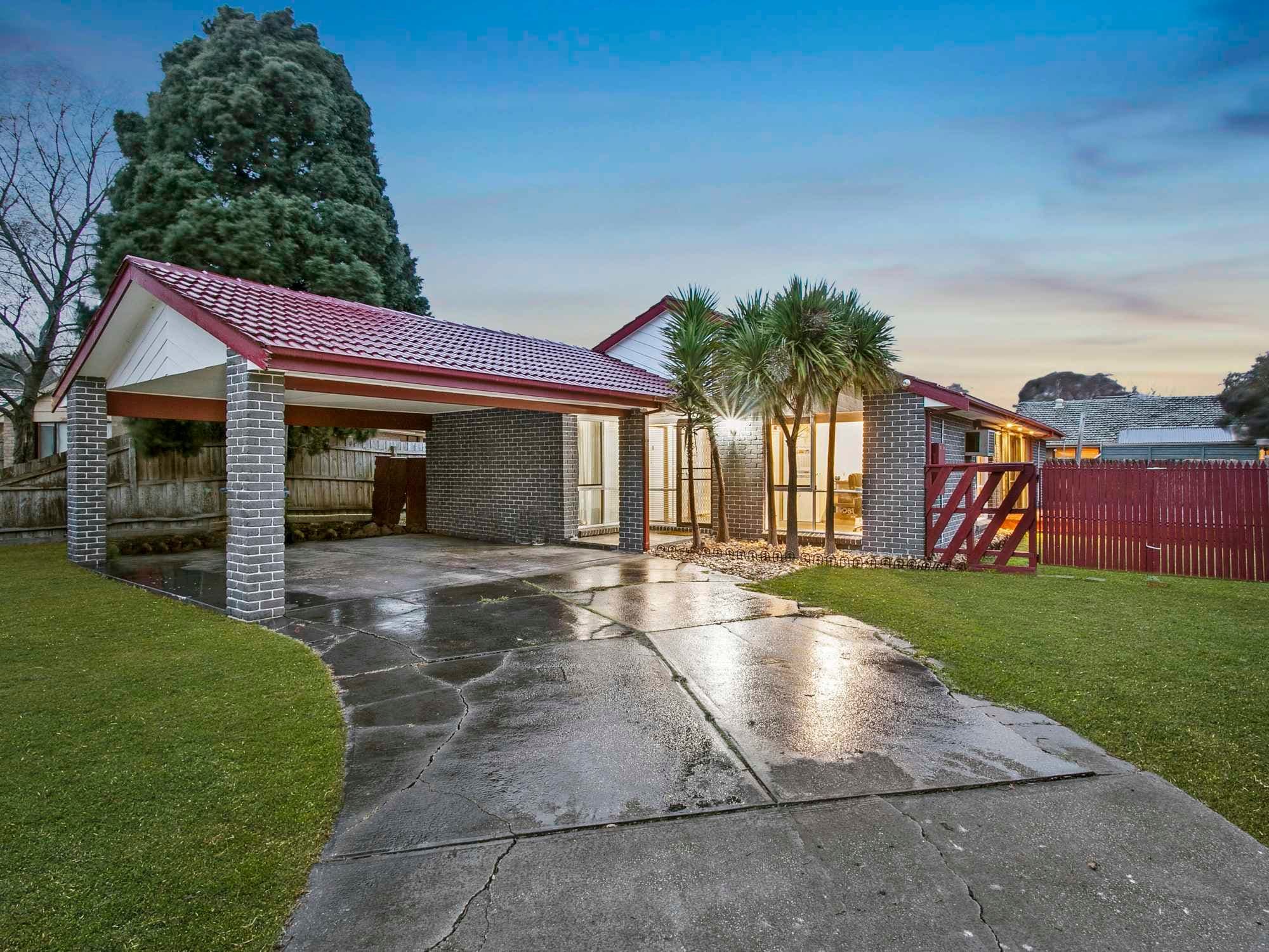 38 Strathavan Drive, Berwick VIC 3806, Berwick - Image 1