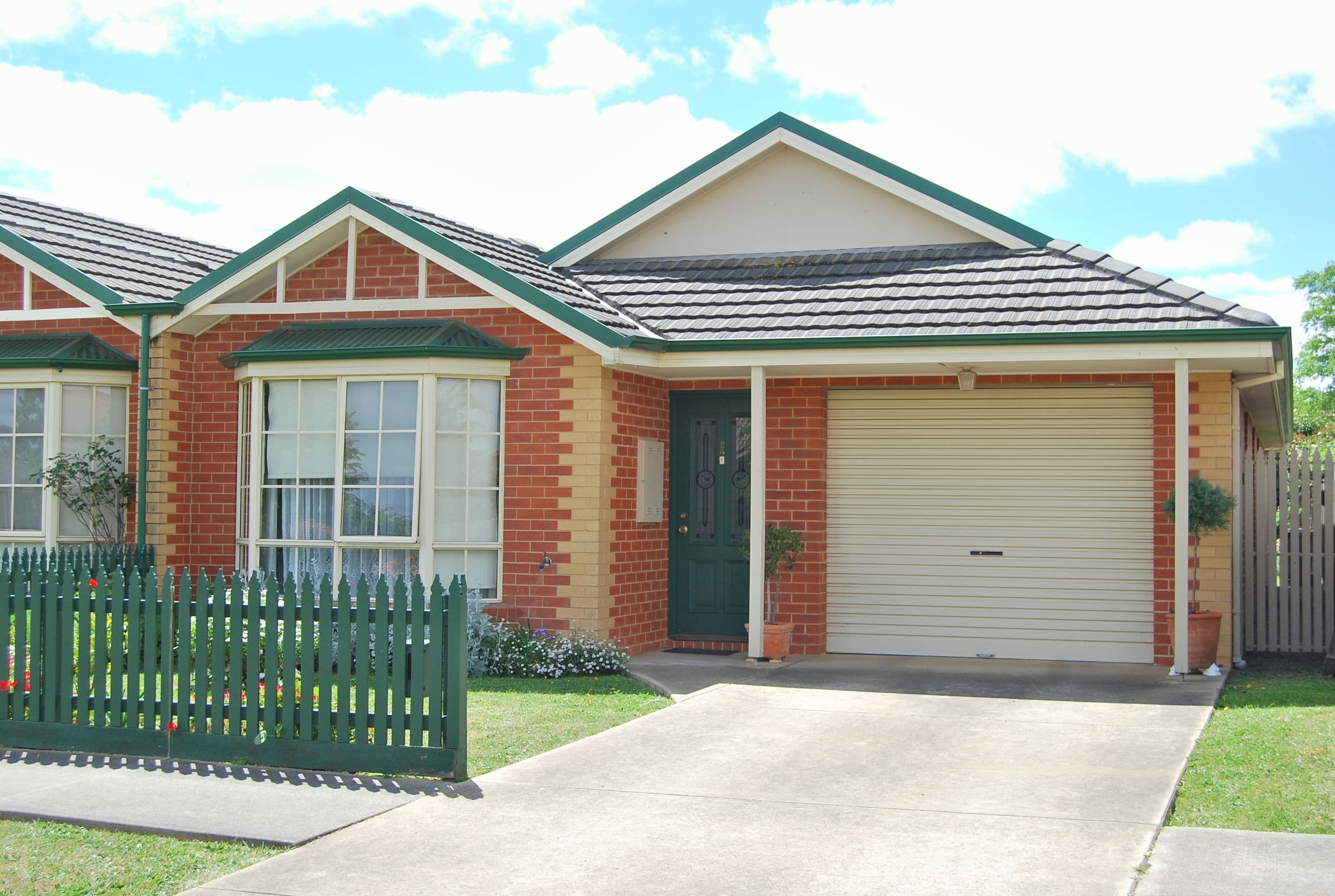 24 Lauderdale Avenue, Alfredton  Victoria  3350, Australia, Alfredton - Image 1