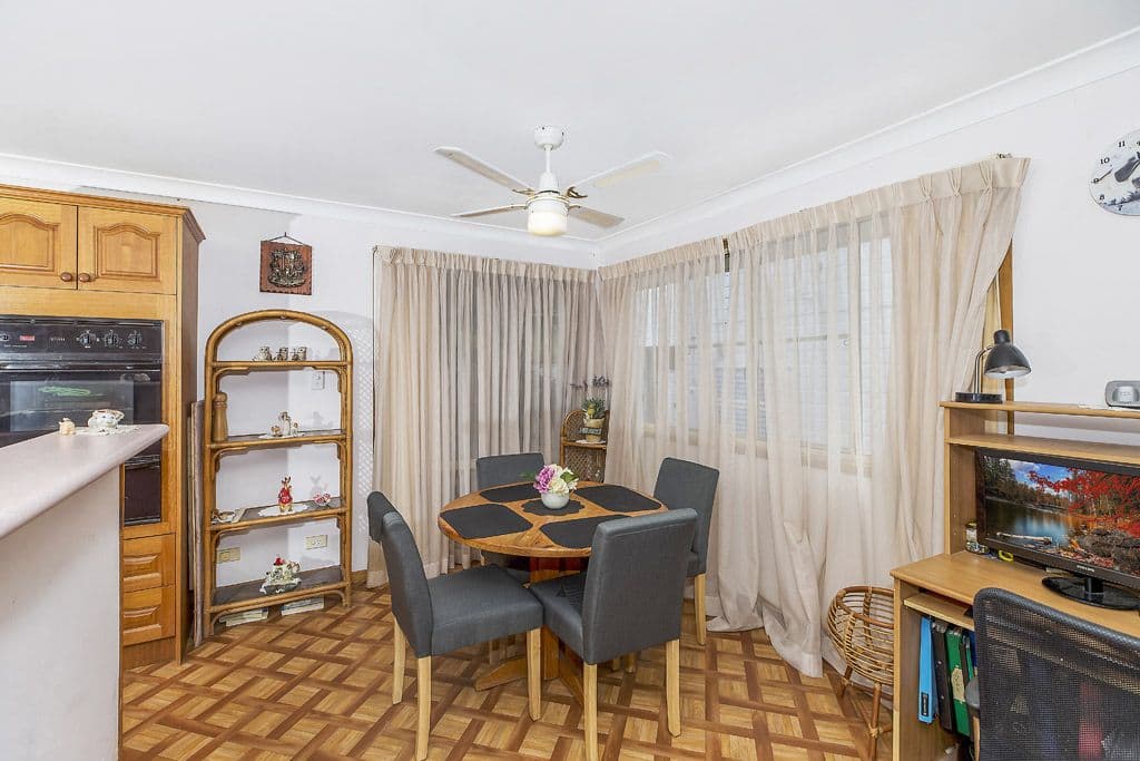 74 Alexander Parade, Arcadia Vale - Thumbnail 8