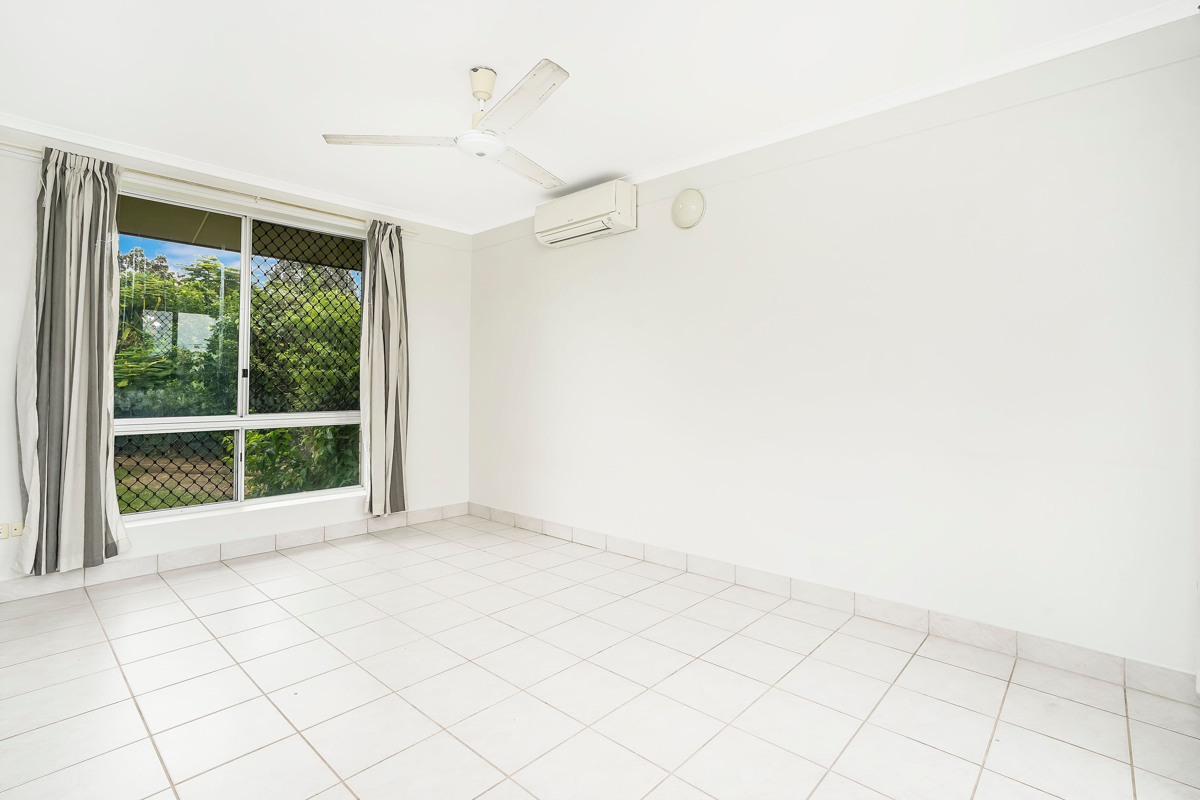 55 Mahogany Crescent, Karama NT 0812, Karama - Thumbnail 4