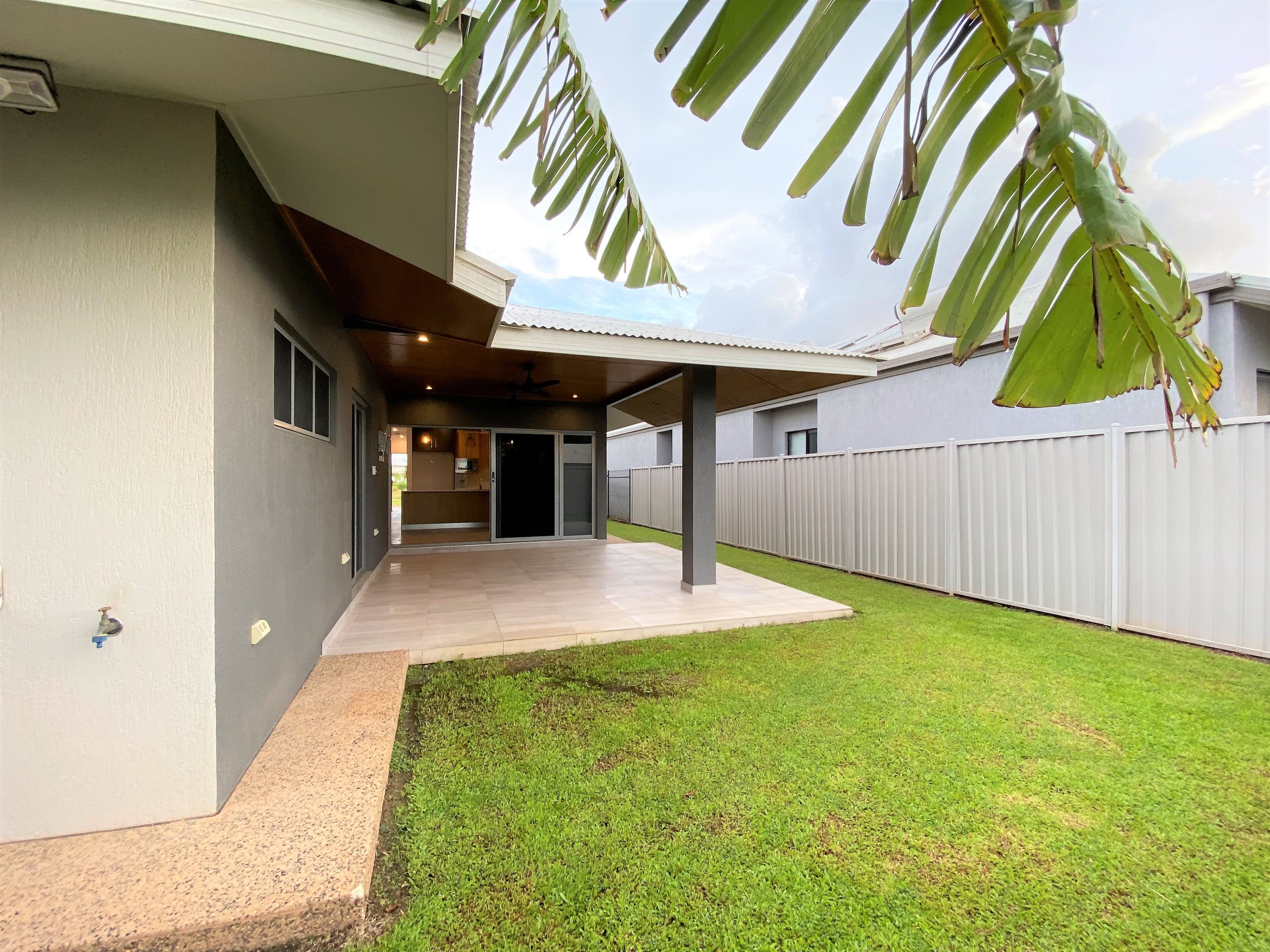 8 Blacktop Street, Zuccoli NT 0832, Zuccoli - Thumbnail 5