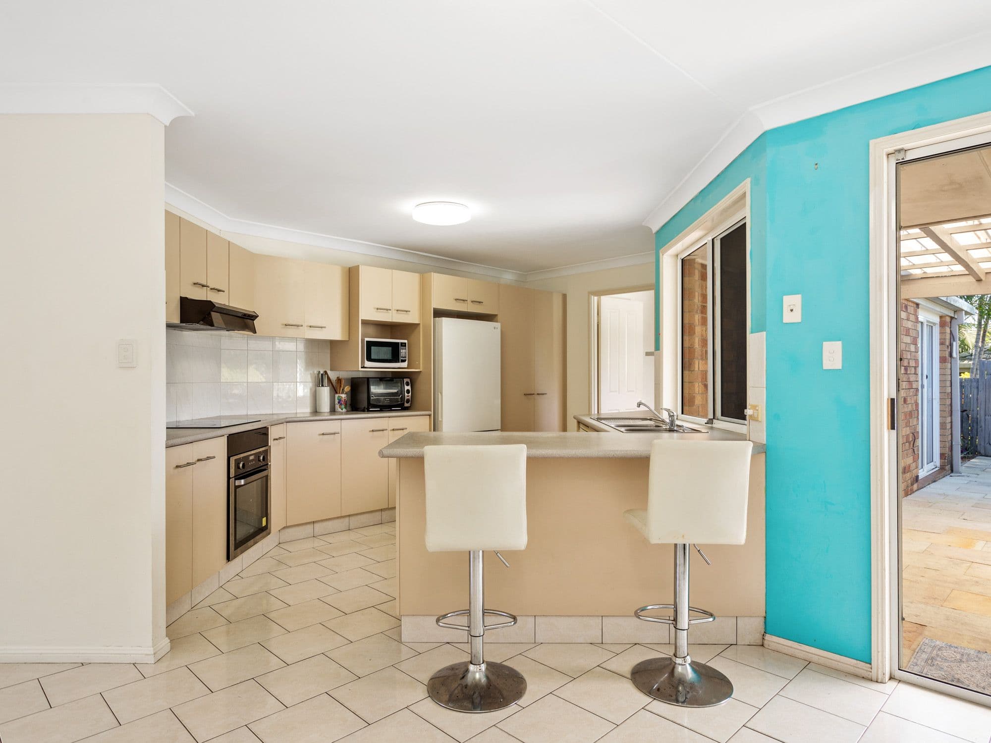 24 Everest Drive, Southport QLD 4215, Southport - Thumbnail 7