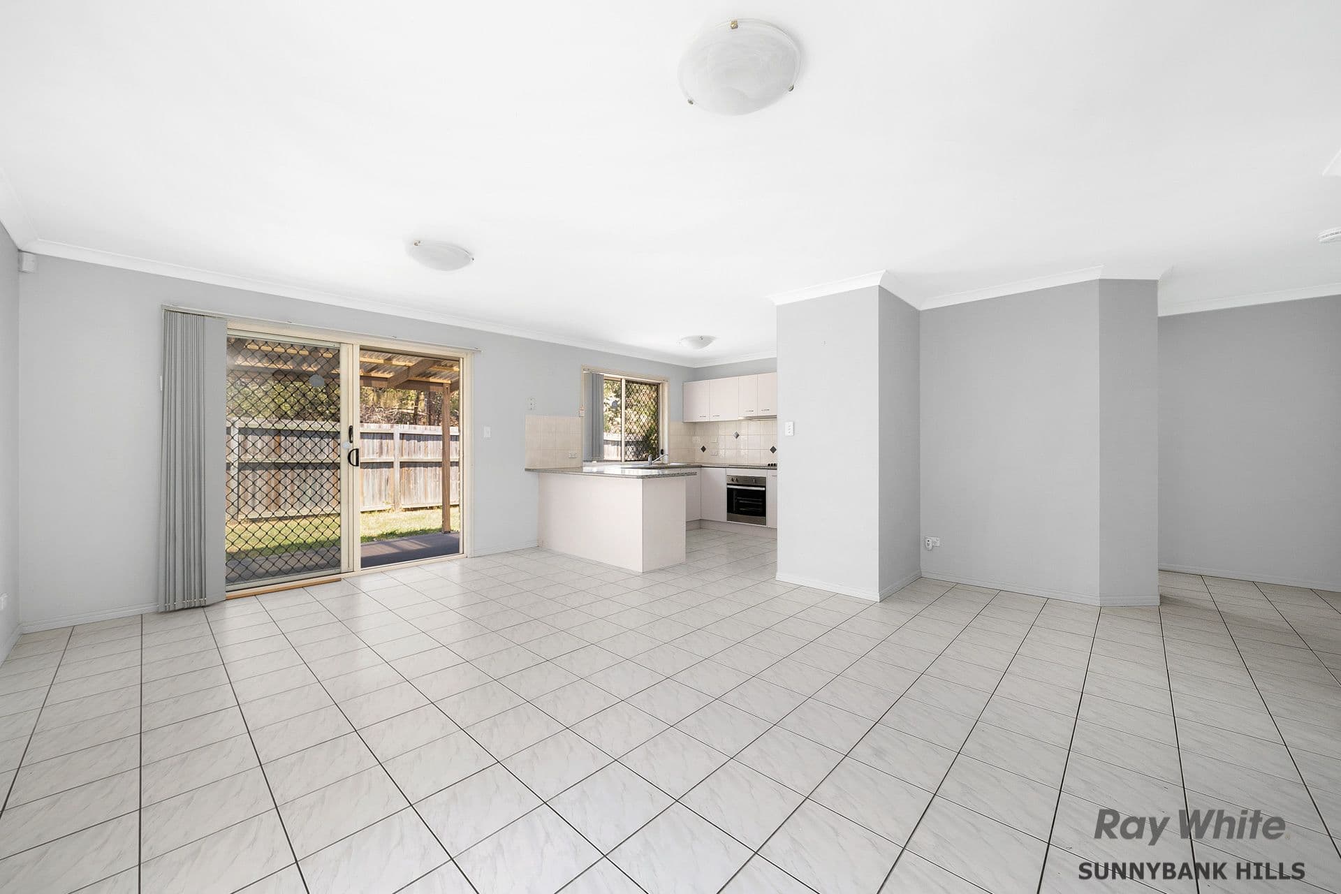 12 Innes Close, Parkinson QLD 4115, Parkinson - Thumbnail 3