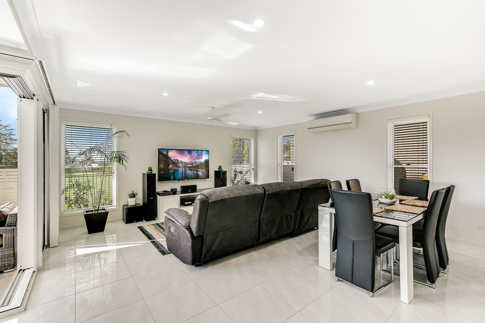 3 Collingwood Close, Middle Ridge QLD 4350, Middle Ridge - Thumbnail 3