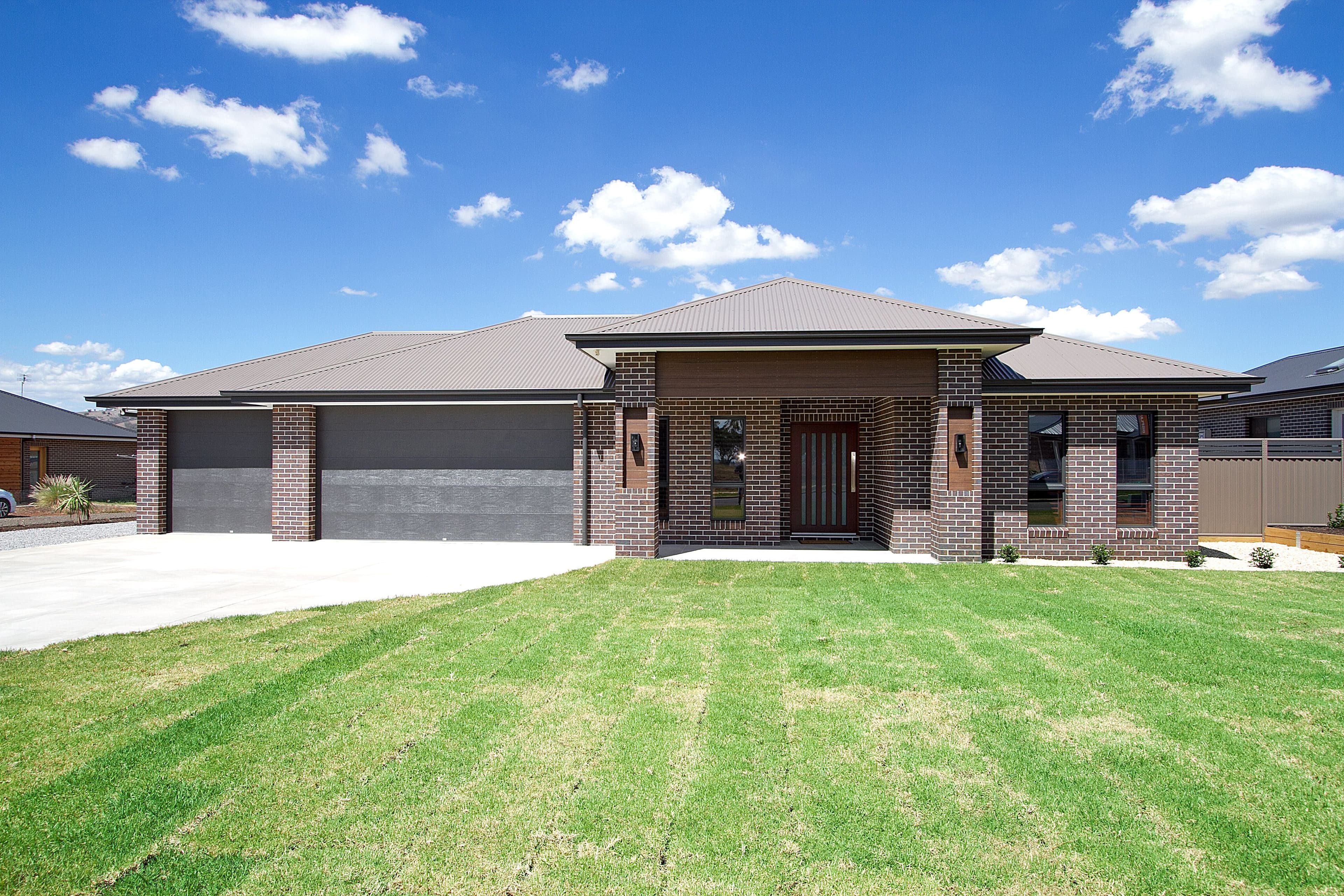 30 Amphlett Avenue, Cockatoo VIC 3781, Cockatoo - Image 1