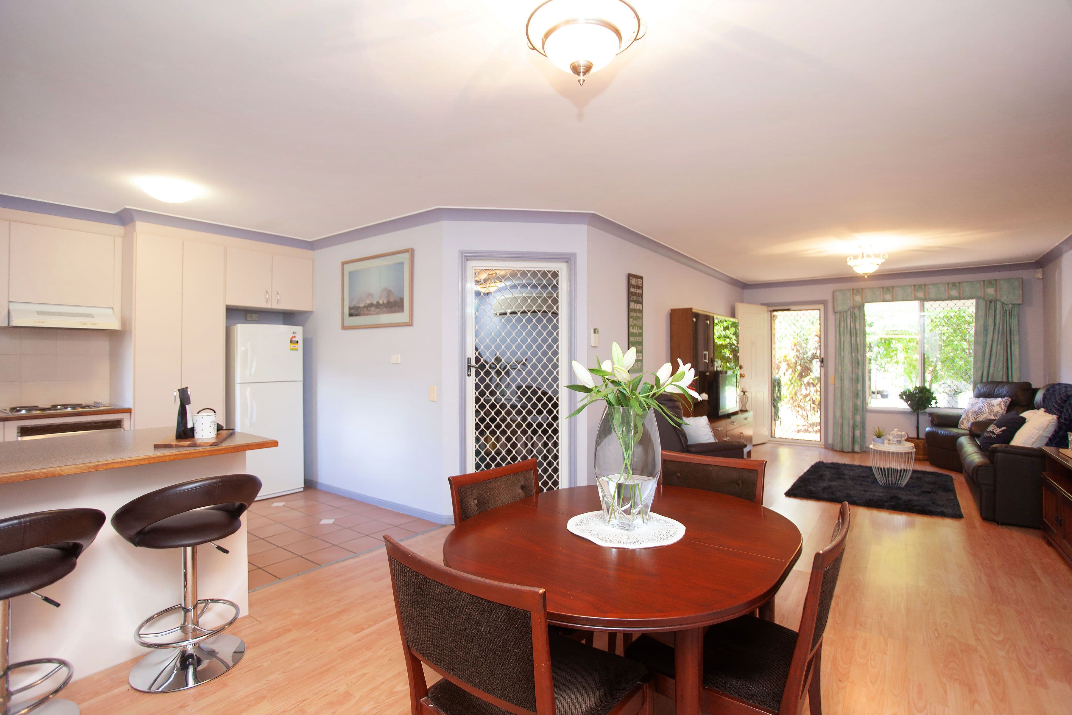 285 Creek Road, Mount Gravatt East QLD 4122, Mount Gravatt East - Thumbnail 3