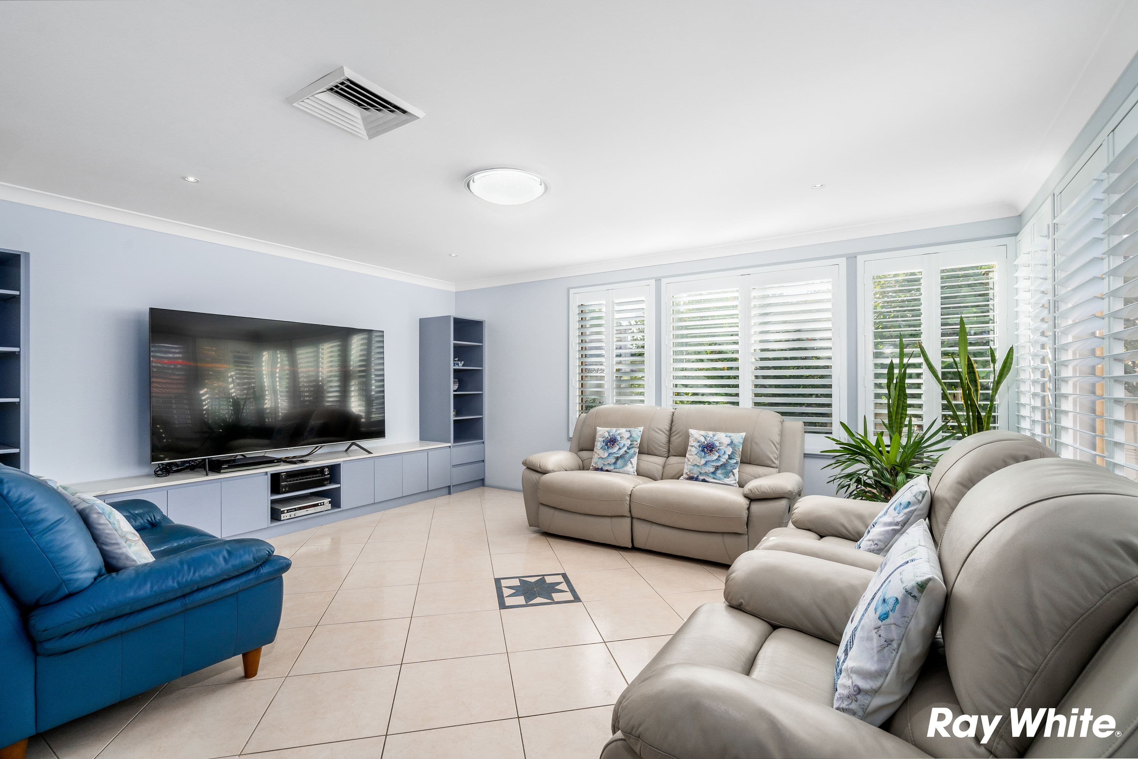9 Erin Street, Quakers Hill NSW 2763, Quakers Hill - Thumbnail 2