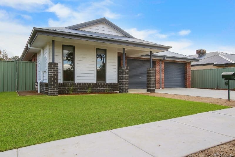 575 Chant Street, Lavington NSW 2641, Lavington - Image 1