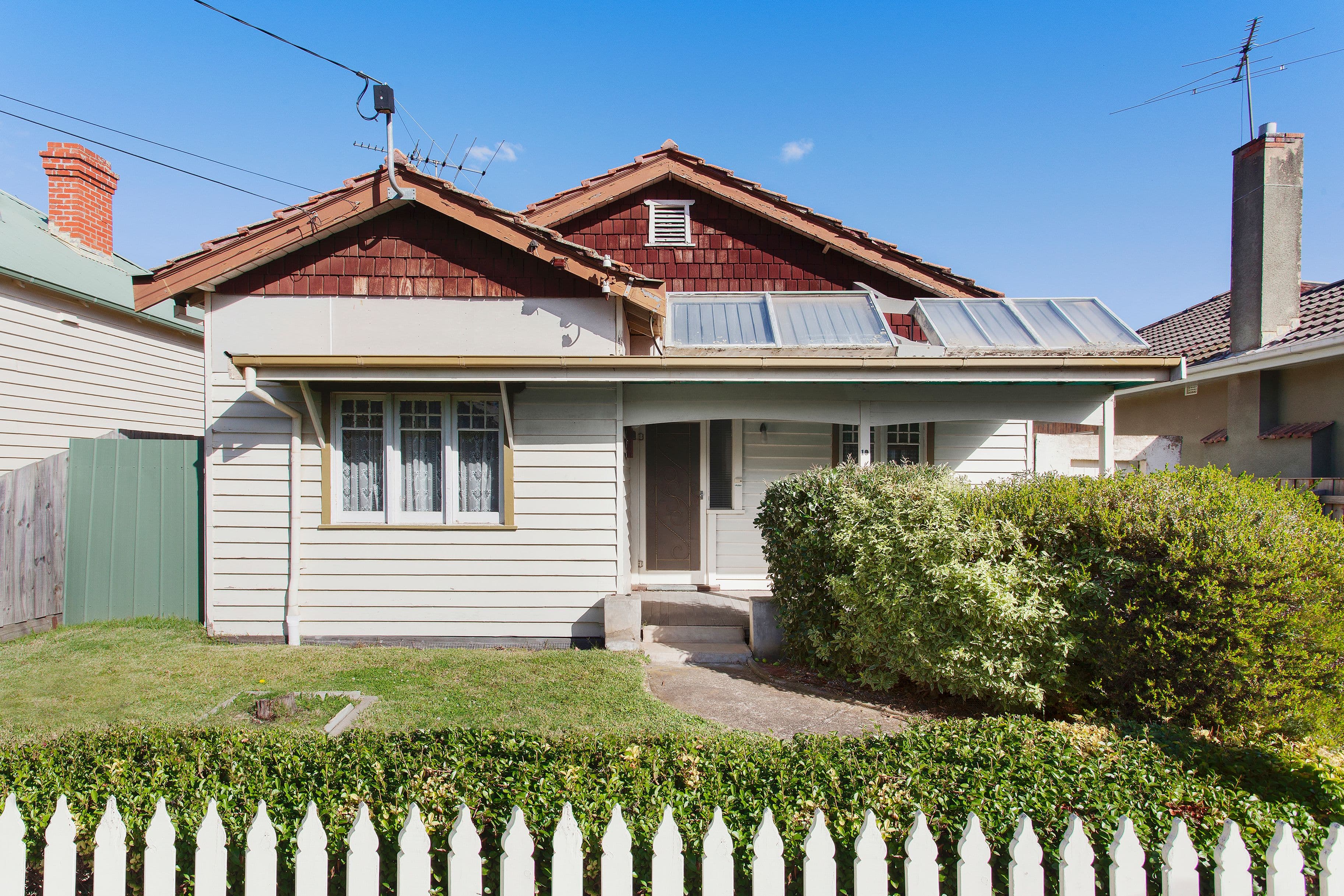 10 Edgewood Street, Carnegie VIC 3163, Carnegie - Image 1