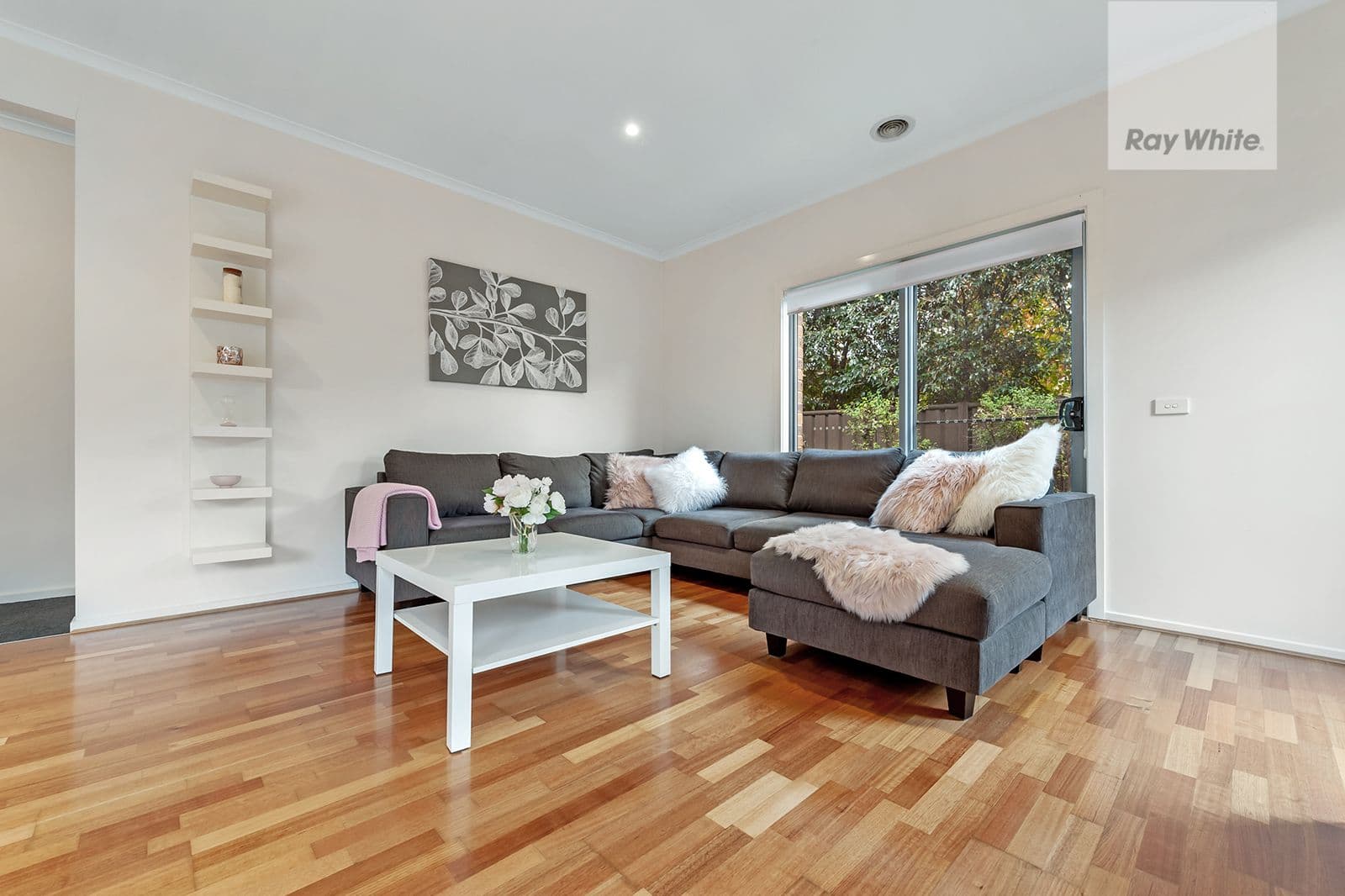 18 Healesville Loop, Craigieburn VIC 3064, Craigieburn - Thumbnail 8