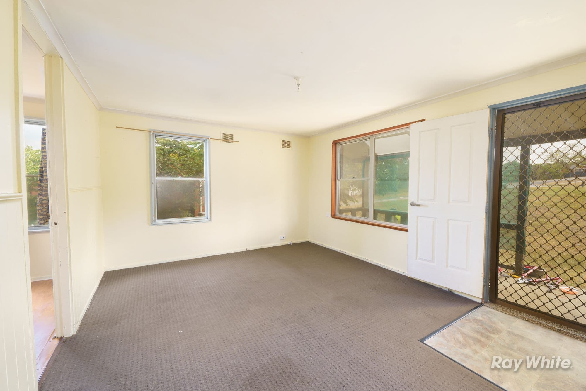 75 McFarlane Street, South Grafton NSW 2460, South Grafton - Thumbnail 2